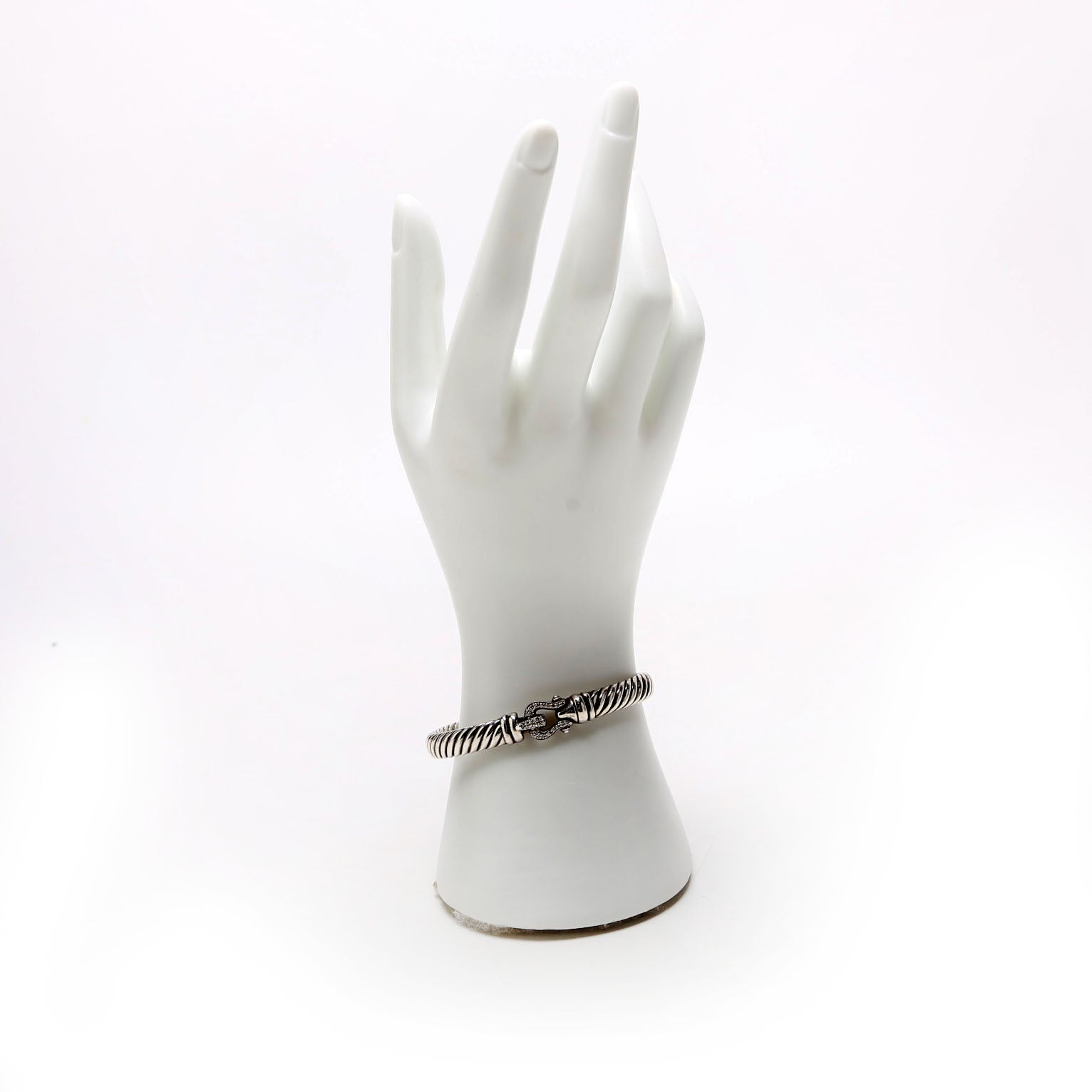 Sculpted Buckle Hinge 7MM Bracelet Pave Diamonds/925