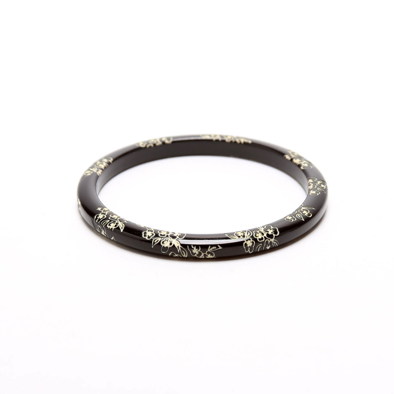 Camellia Bangle Bracelet Black/White