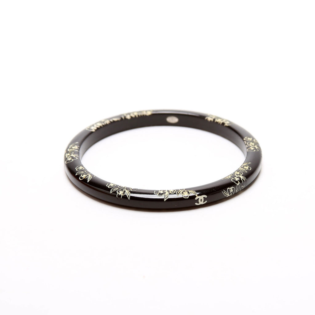 Camellia Bangle Bracelet Black/White