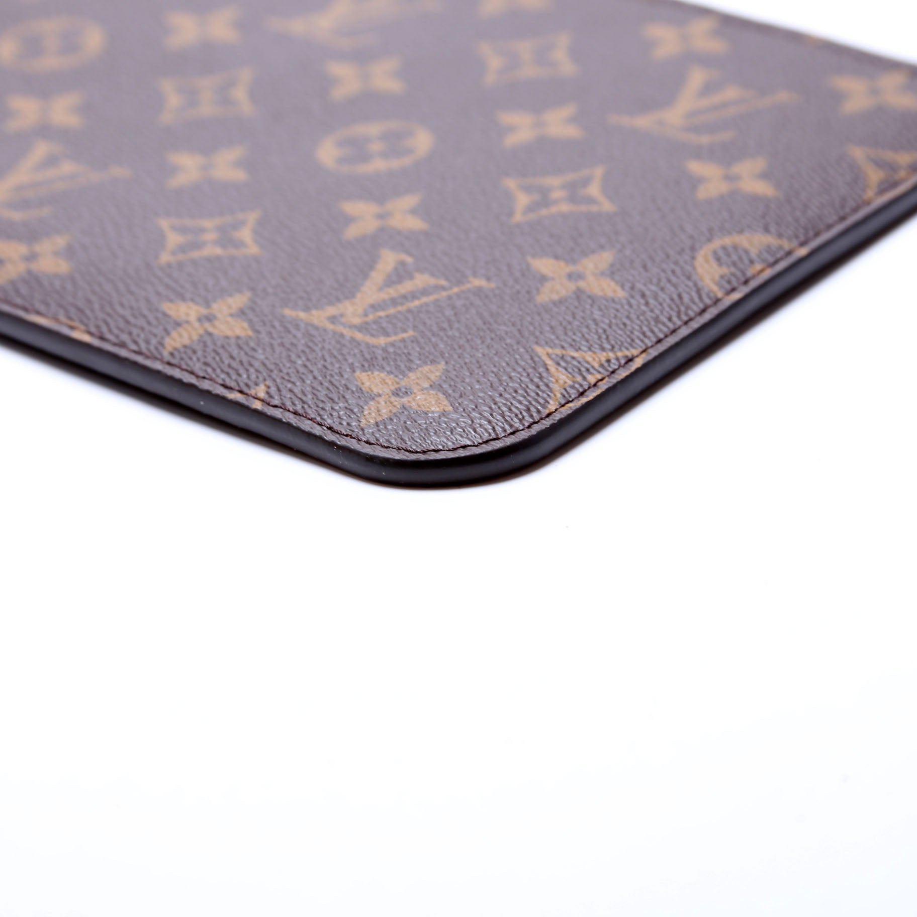 Pochette Only Monogram Neverfull