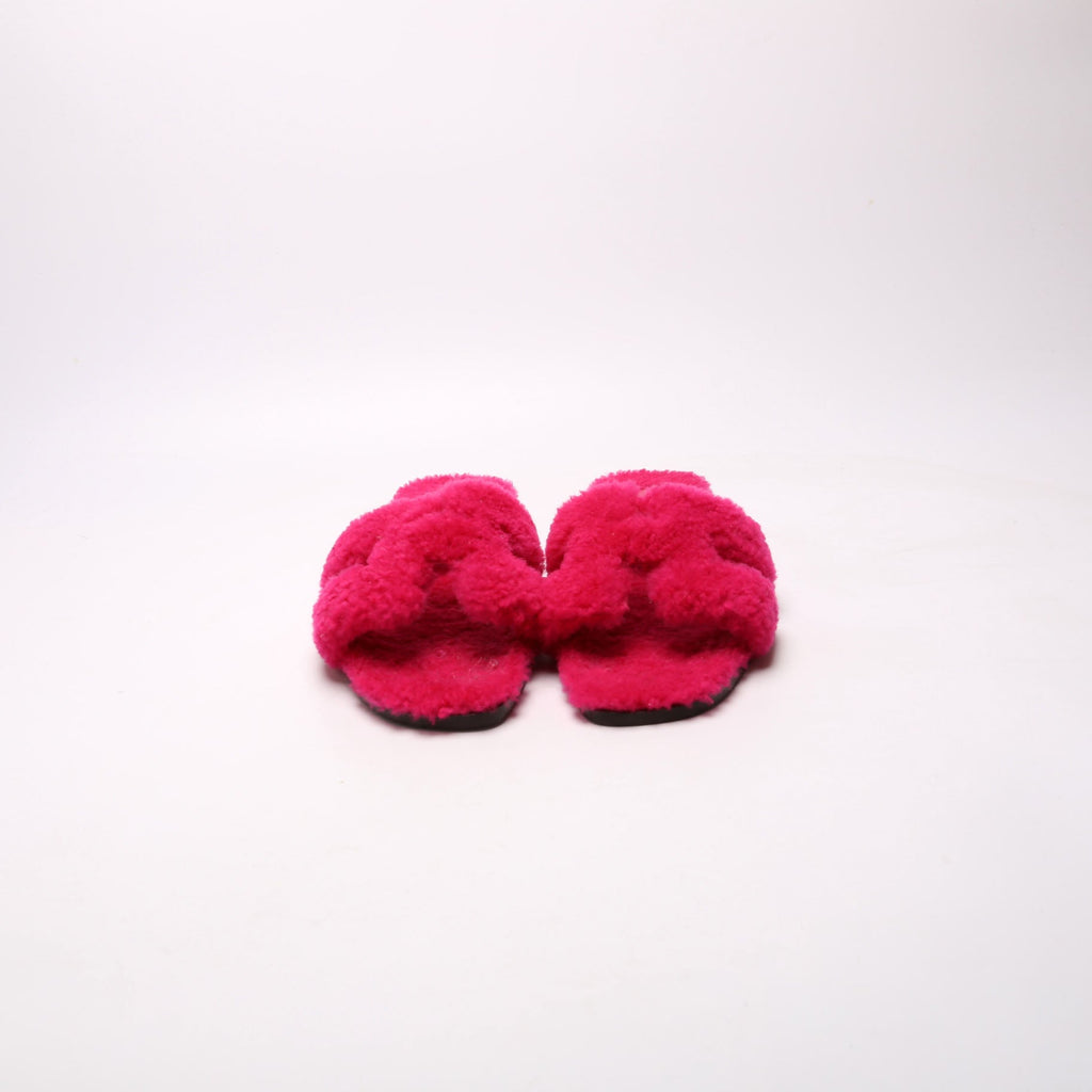 Oran Woolskin Sandals Size 38 Pink