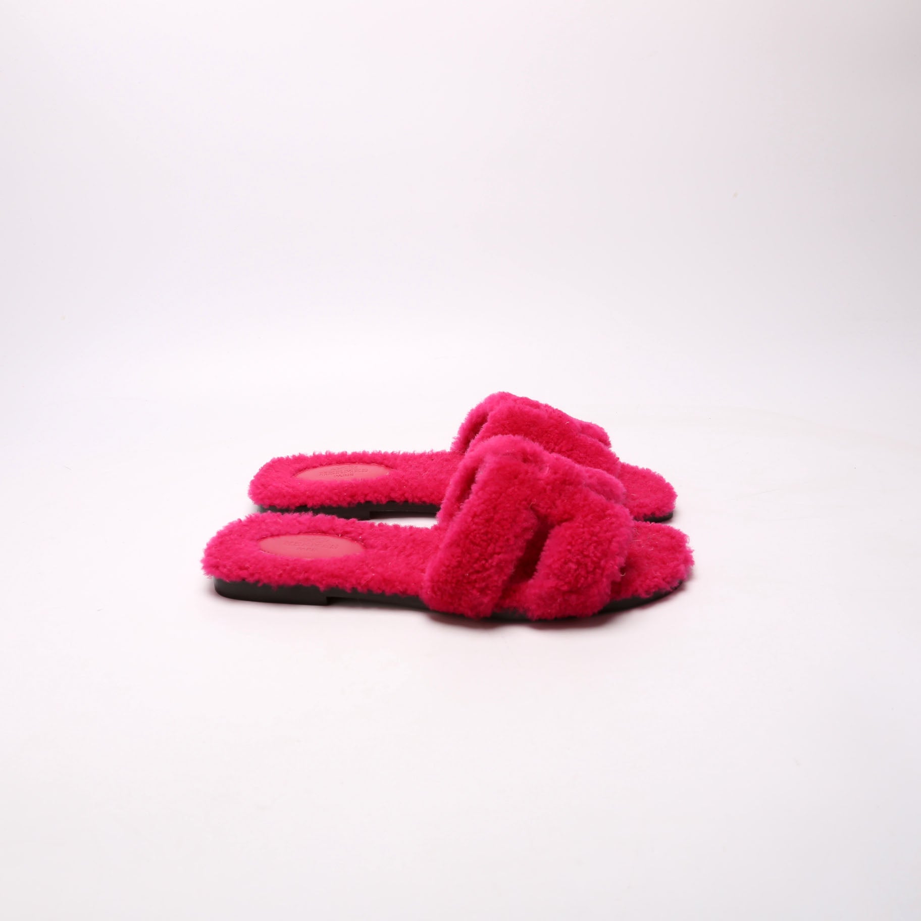 Oran Woolskin Sandals Size 38 Pink