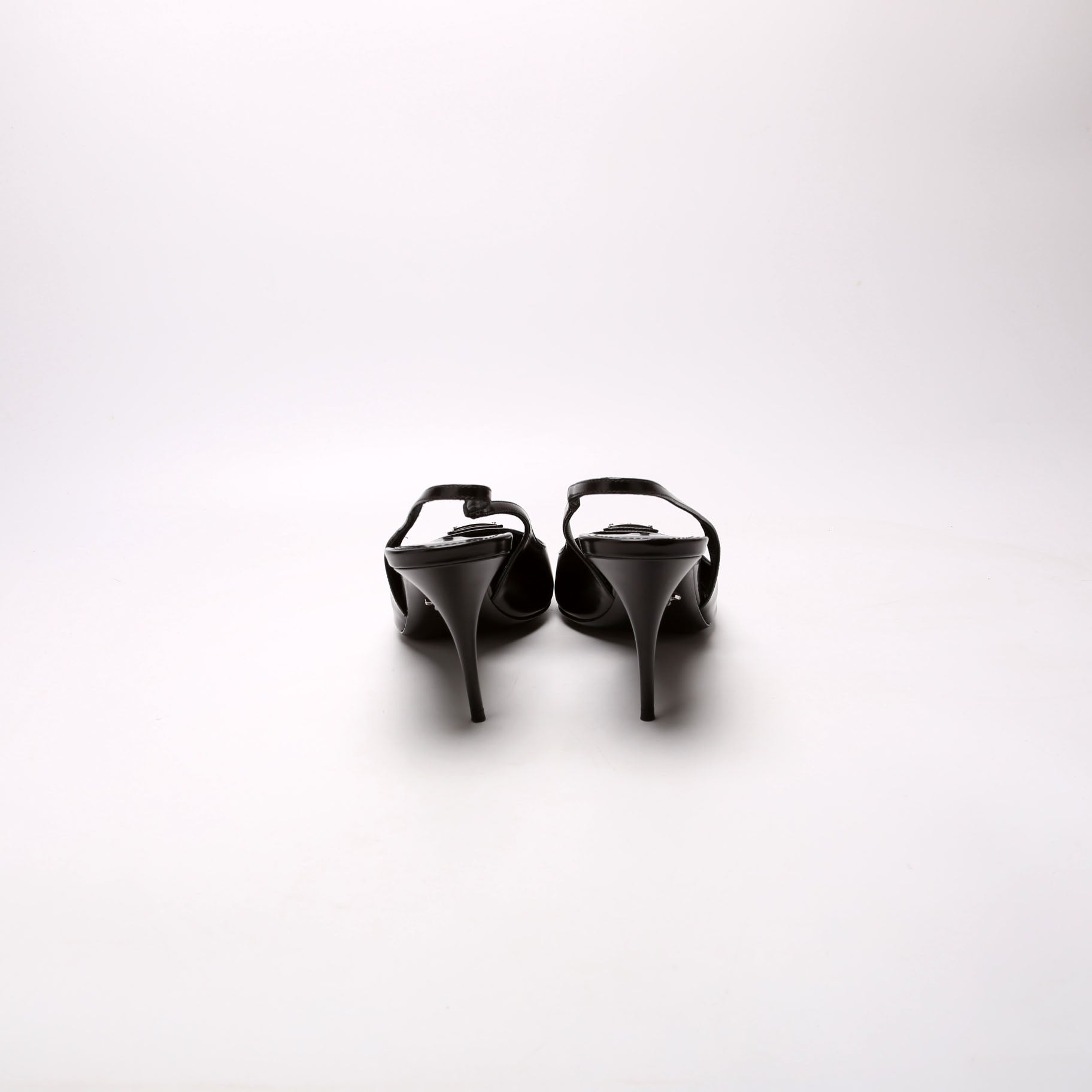 Triangle Logo Leather Sling Back Pumps Size 40 Black