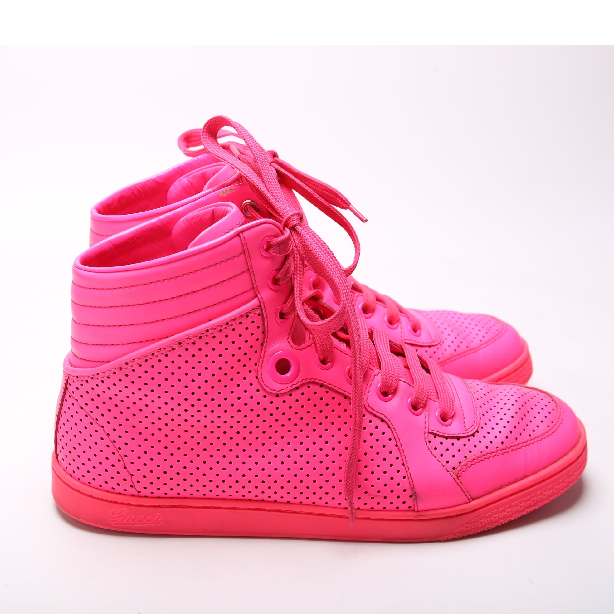 Gucci High Top Leather Sneakers Size 39