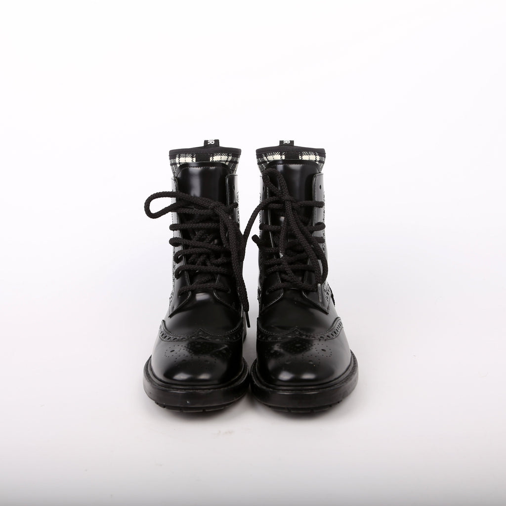 D-Order Lace-Up Calfskin Boots Size 37 Black