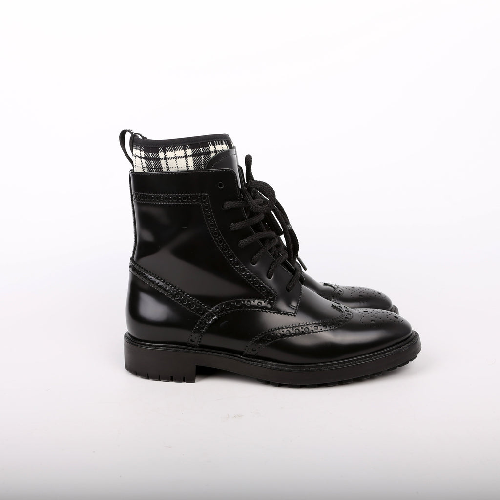 D-Order Lace-Up Calfskin Boots Size 37 Black