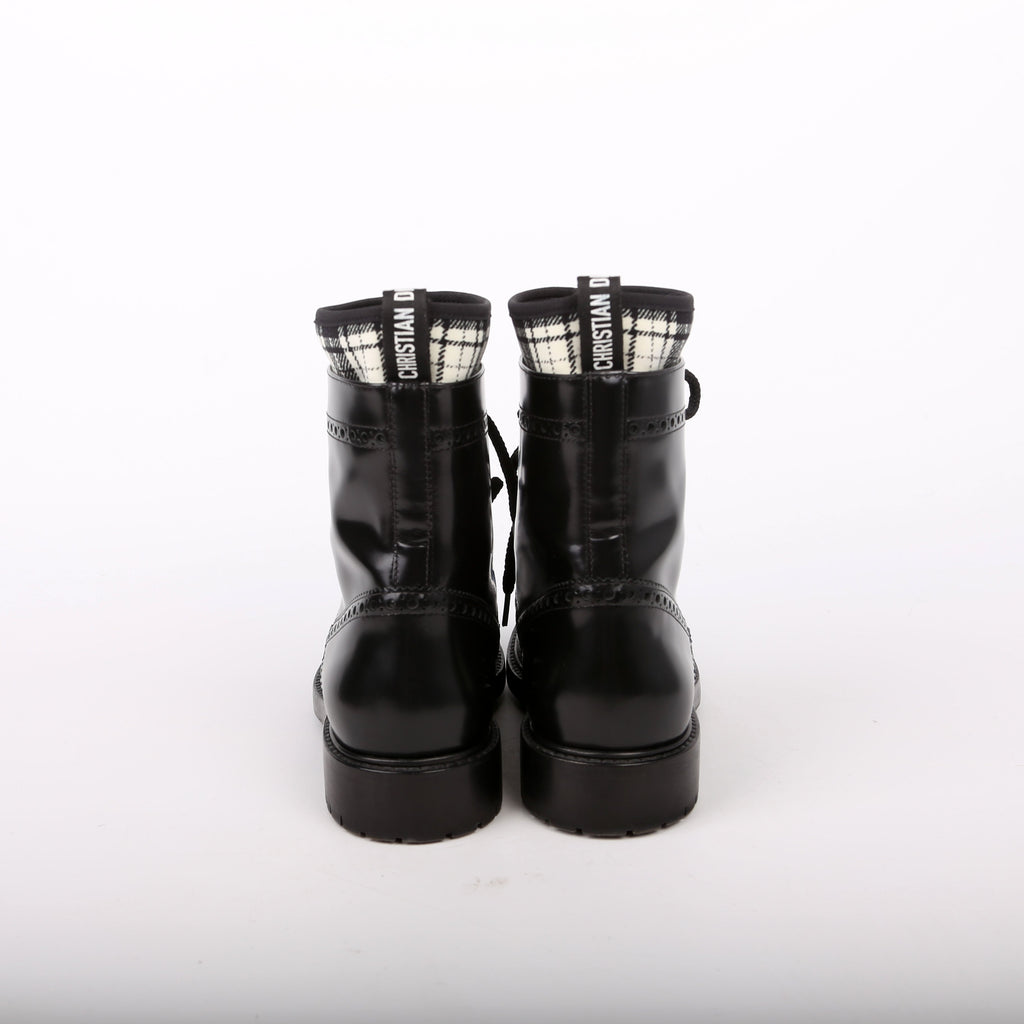 D-Order Lace-Up Calfskin Boots Size 37 Black