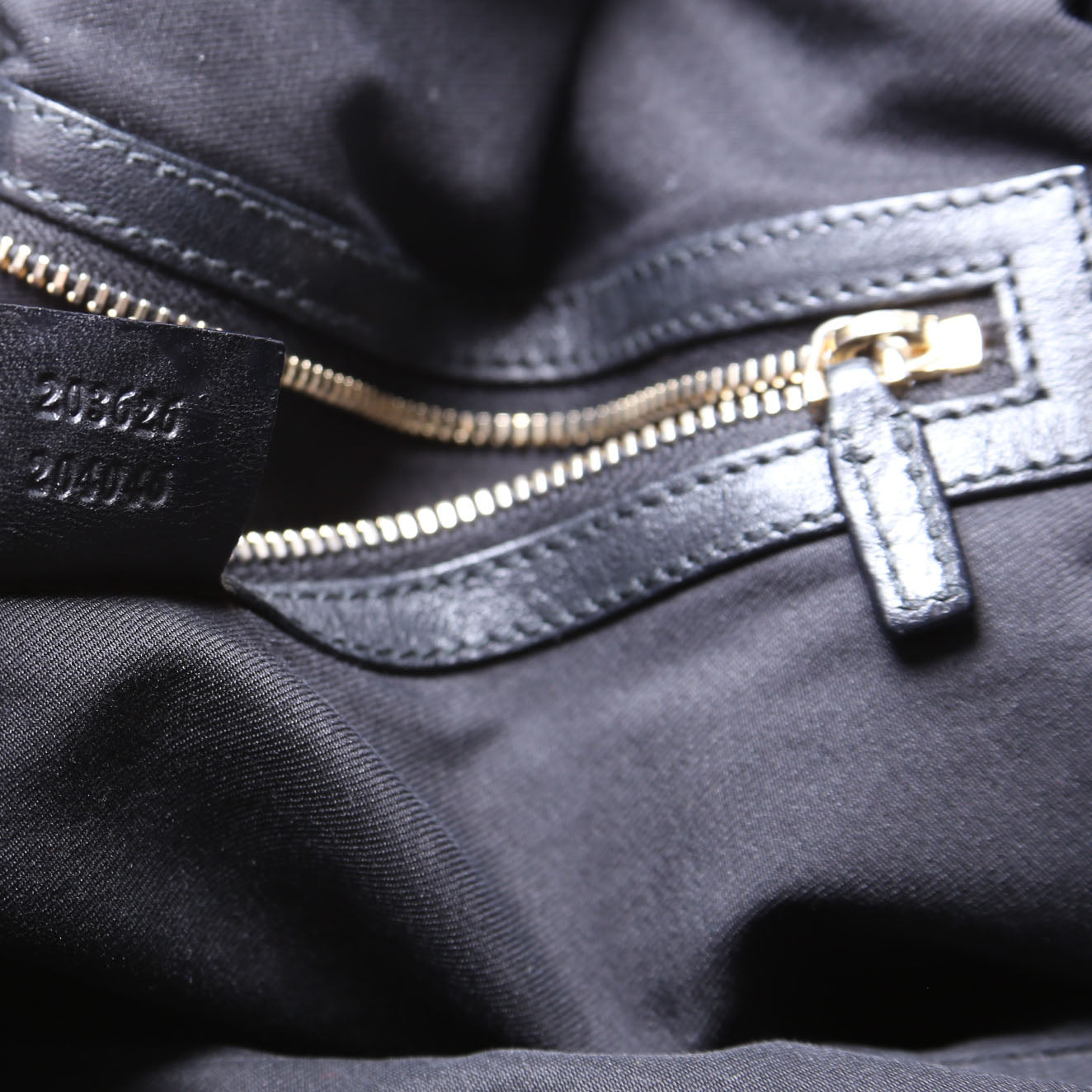 203626 GG Canvas Studded Pelham Tote Large Black