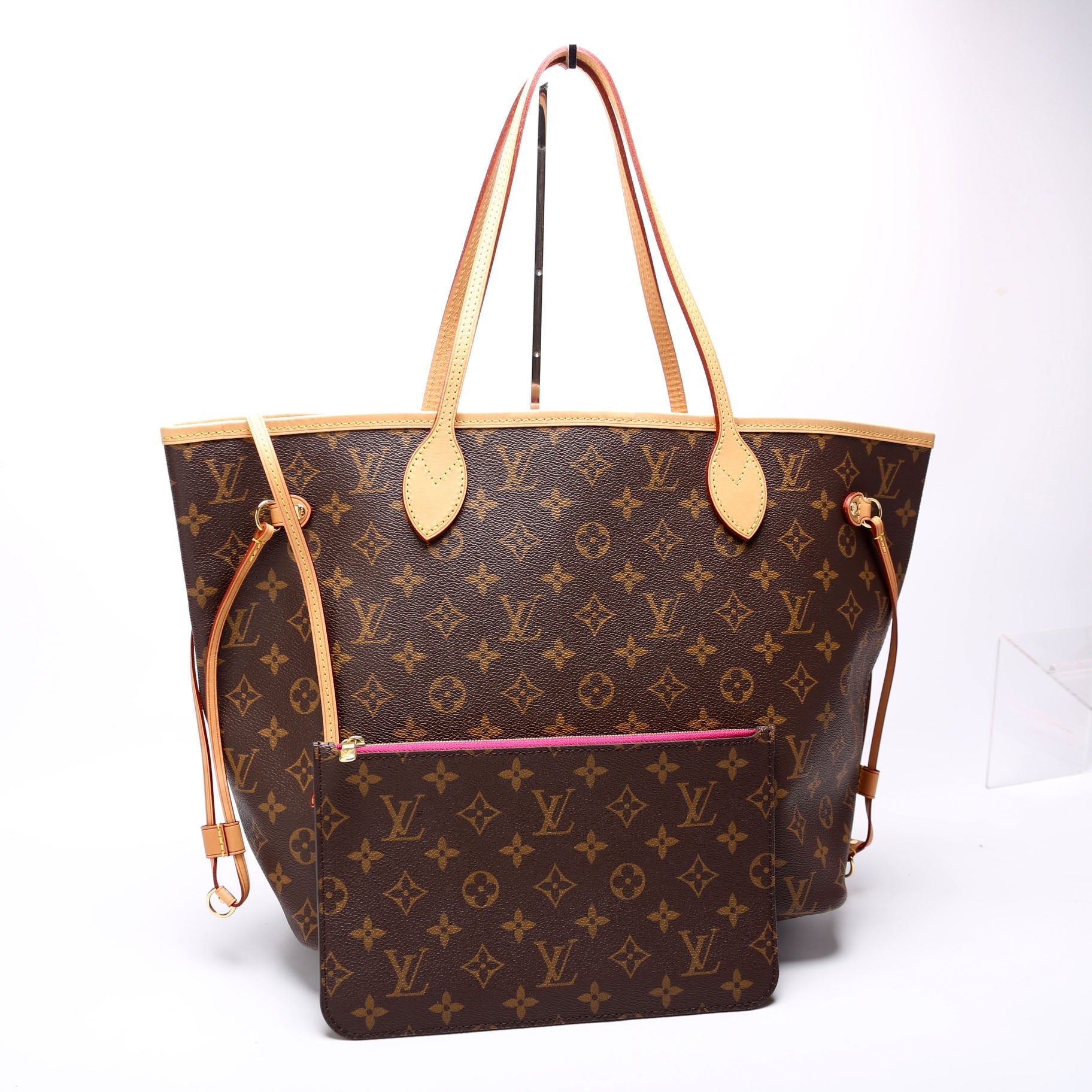 Neverfull MM Monogram Berry