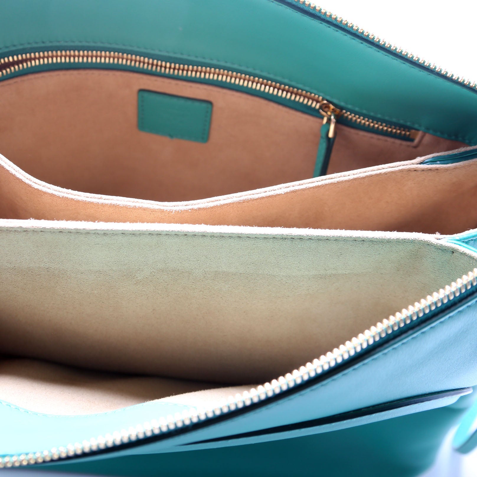 Mode Travia Medium Spanish Leather Shoulder Bag Green