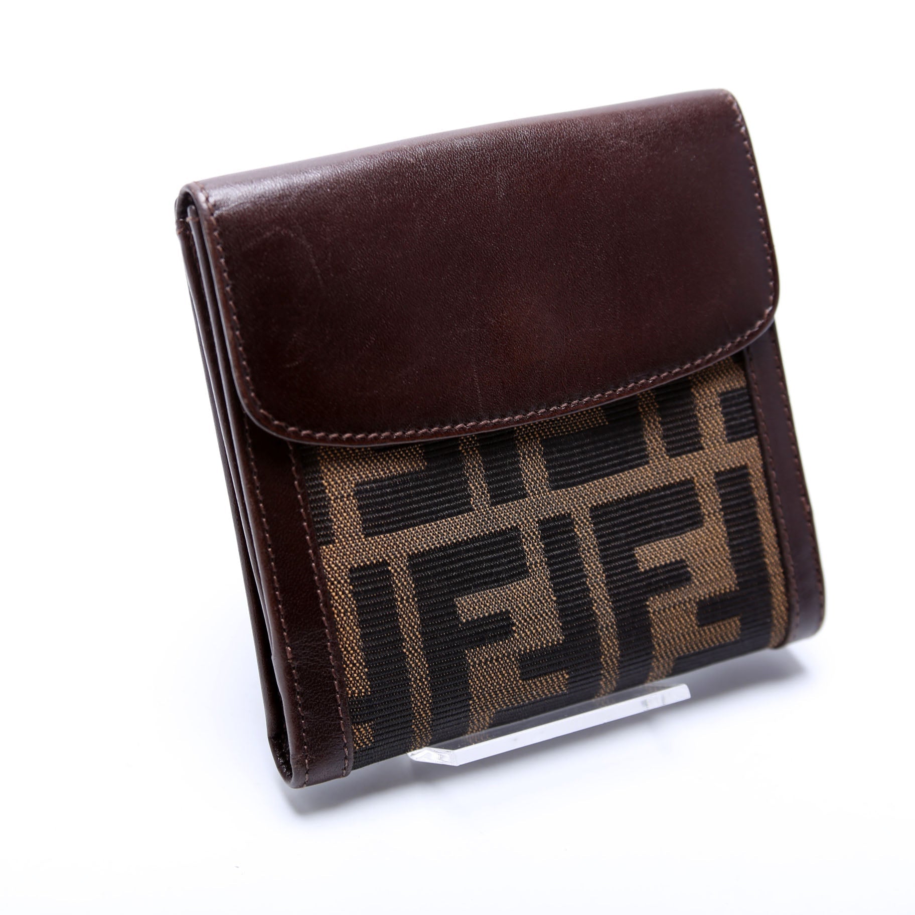 2266 Zucca Compact Bifold Wallet Brown