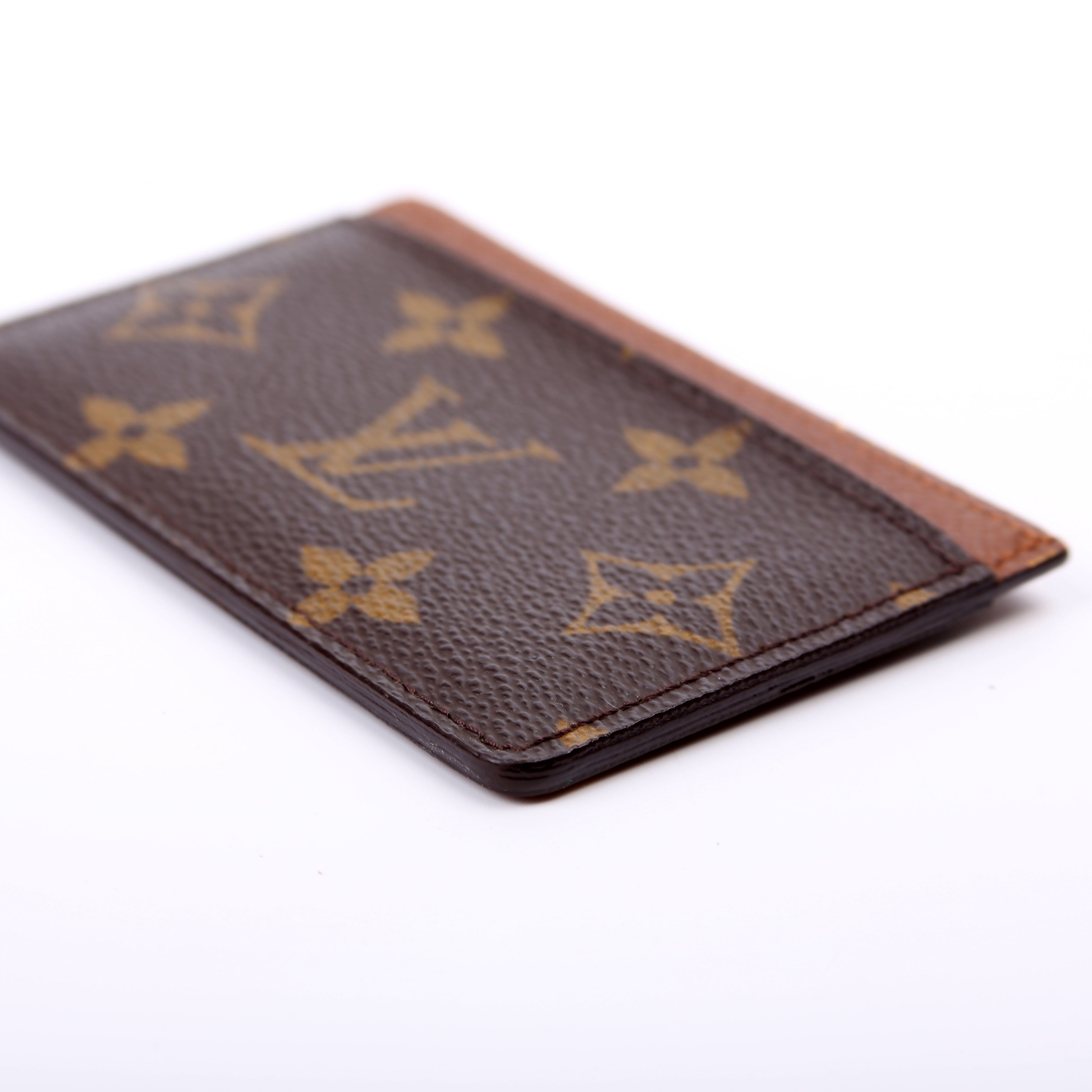 Card Holder Monogram
