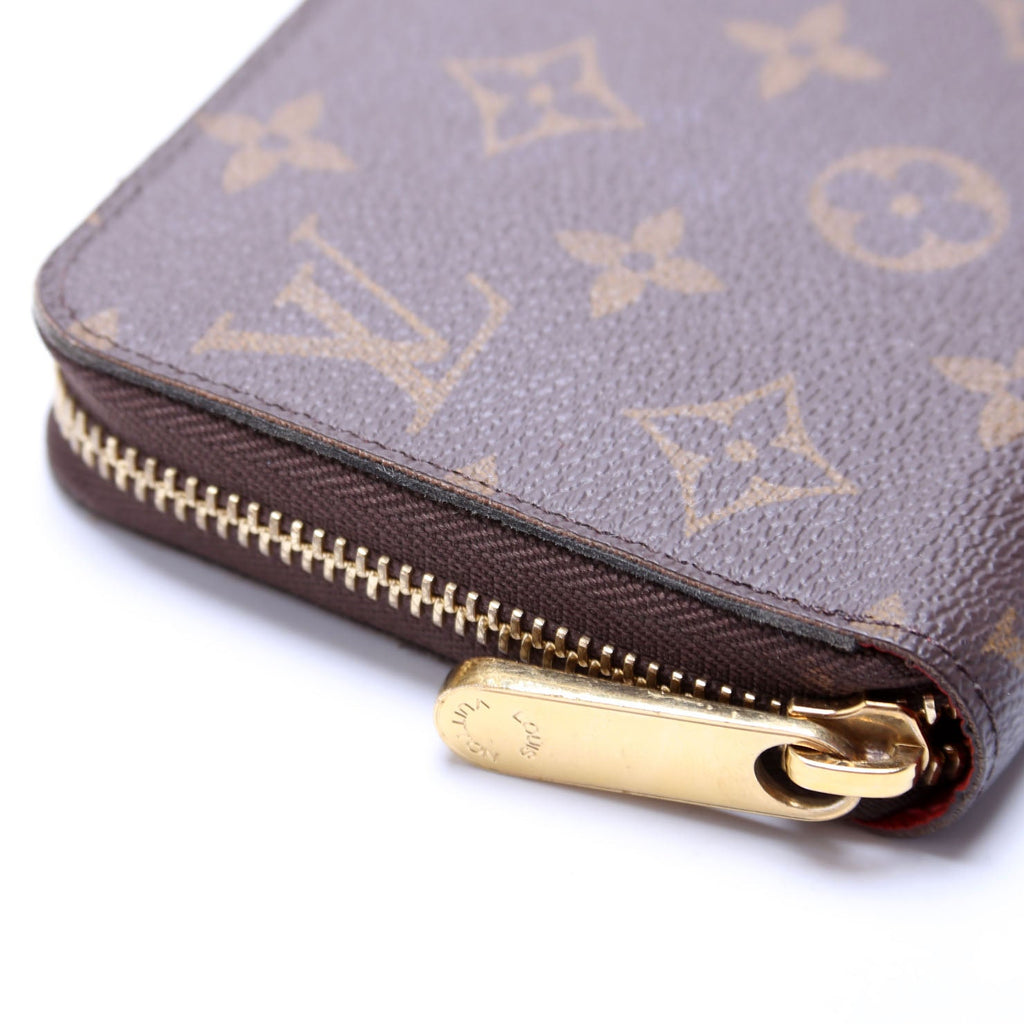 Zippy Wallet Monogram