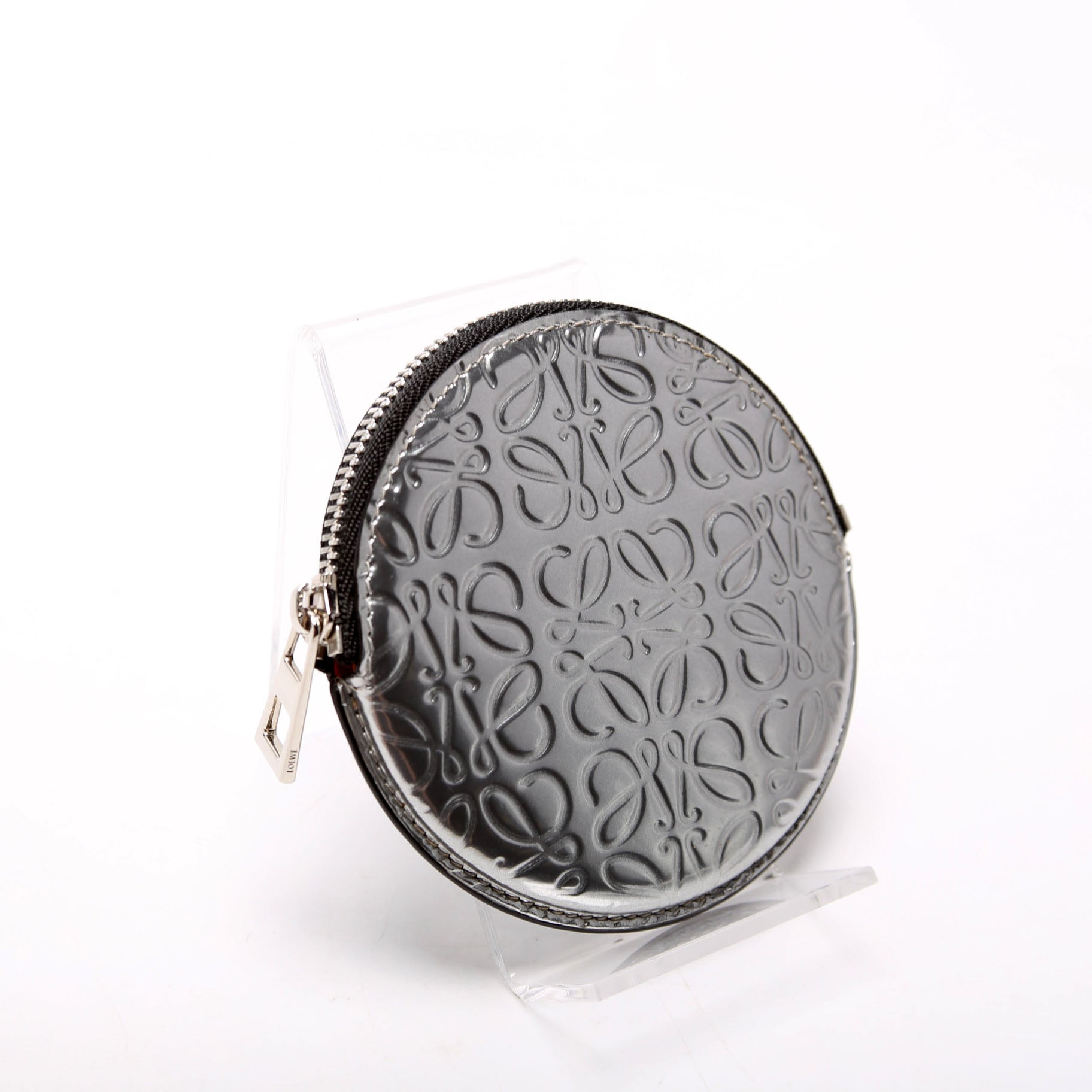Cookie Zip Coin Purse Metallic Calfskin Embossed Anagram Silver