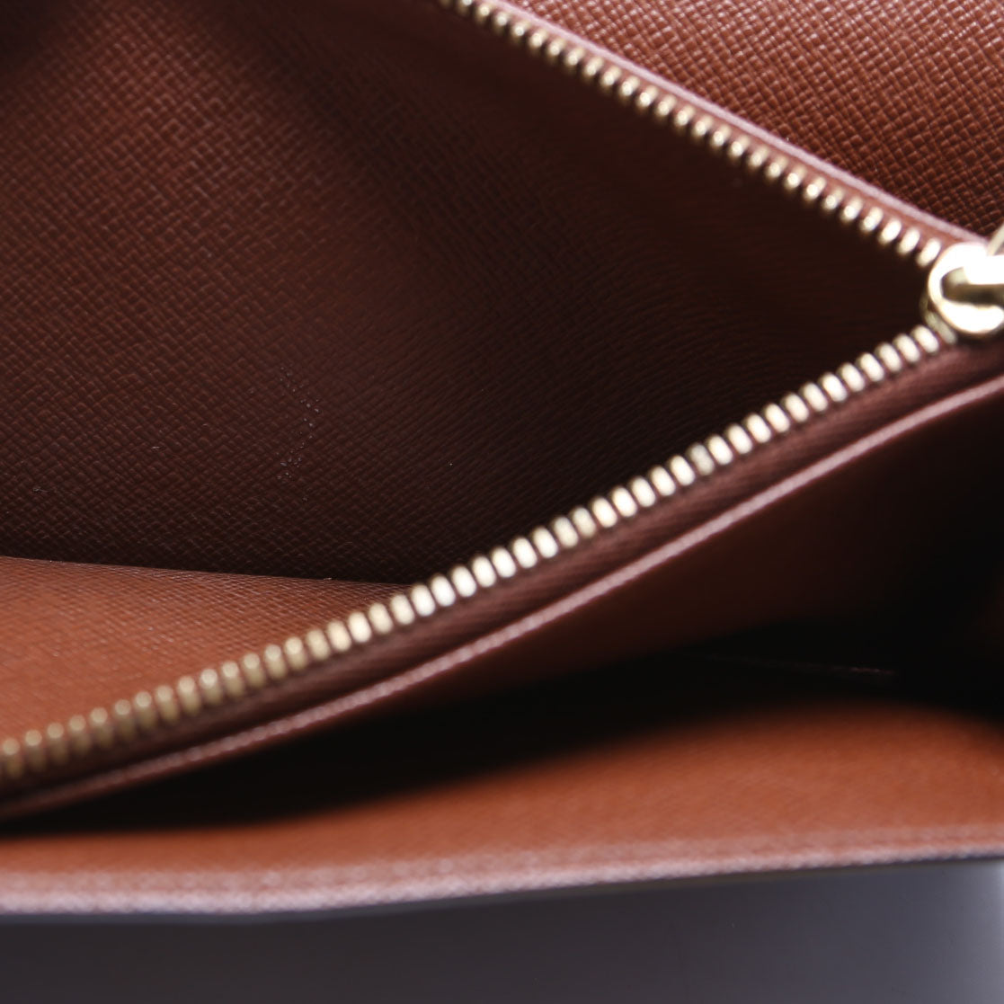 Porte Tresor Sarah Wallet Monogram