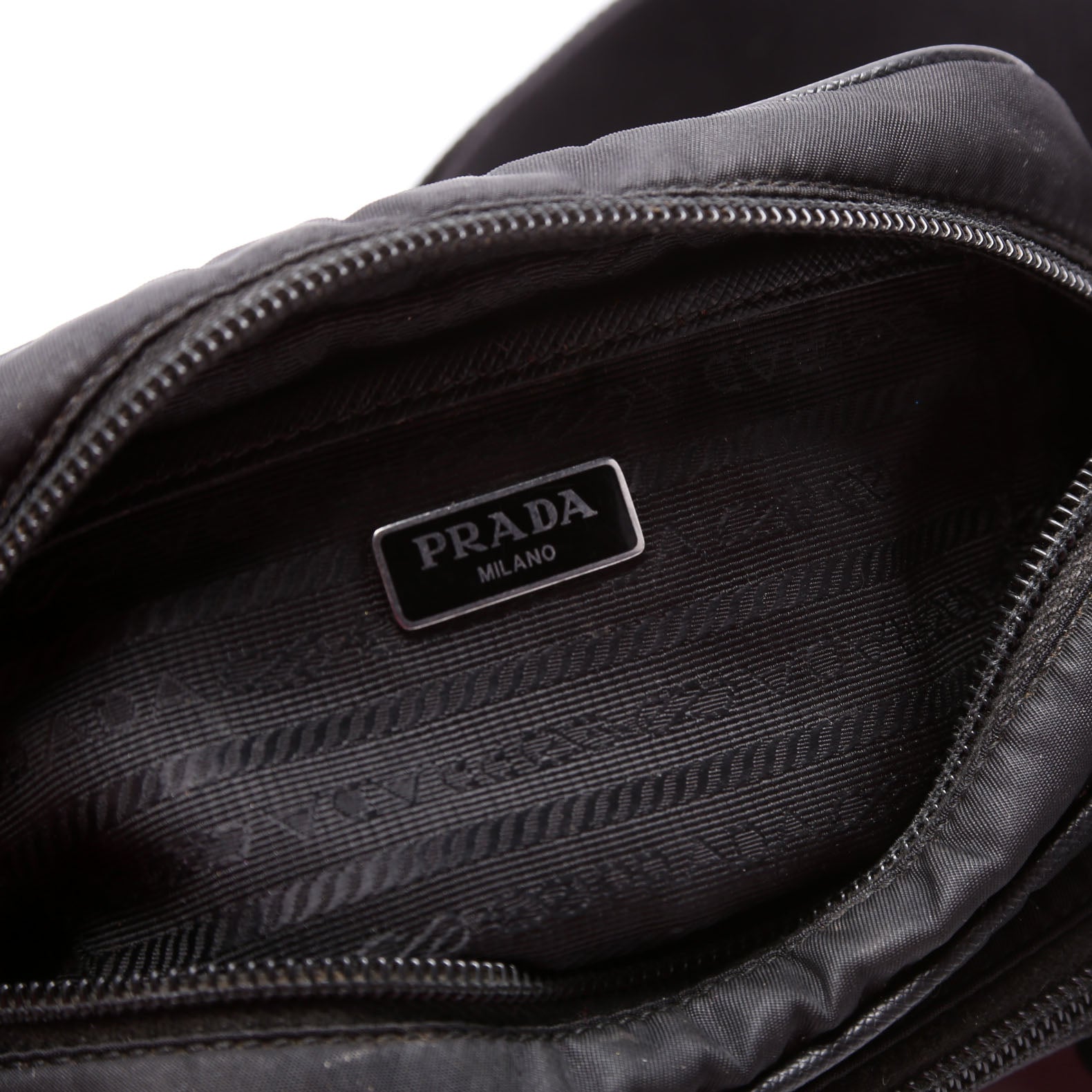 Prada 1BH153 Re-Nylon Saffiano Re-Edition 2005 Mini Camera Black