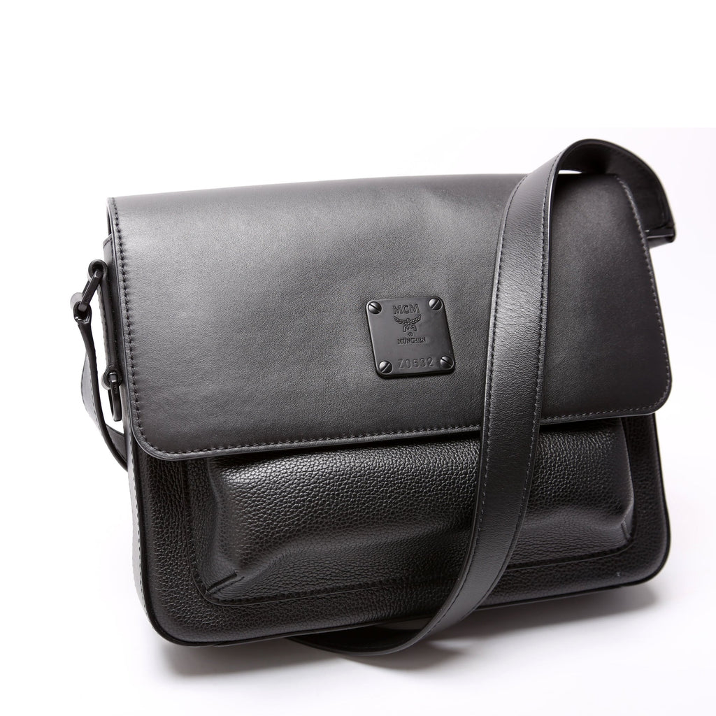 Klassik Small Messenger Black