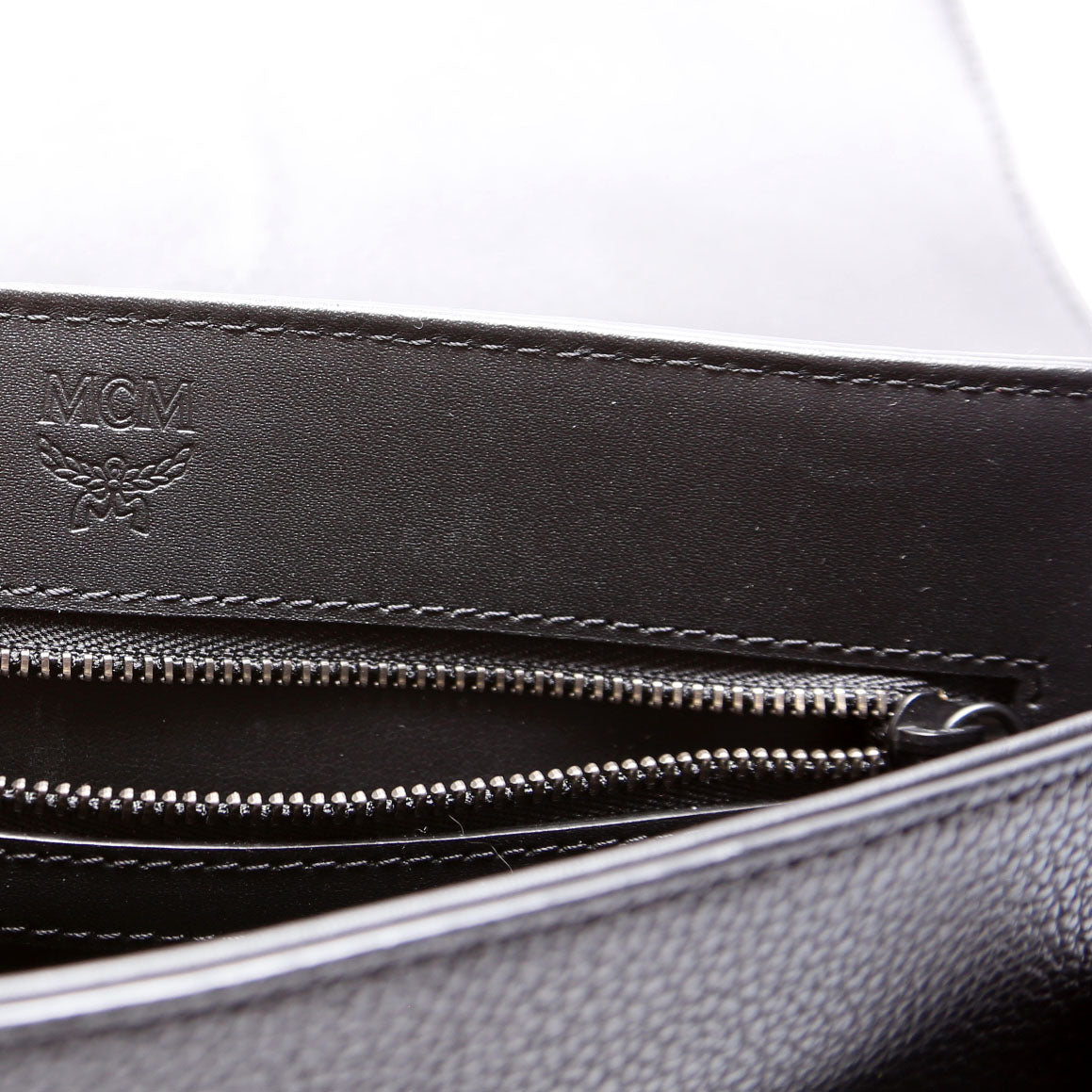 Klassik Small Messenger Black