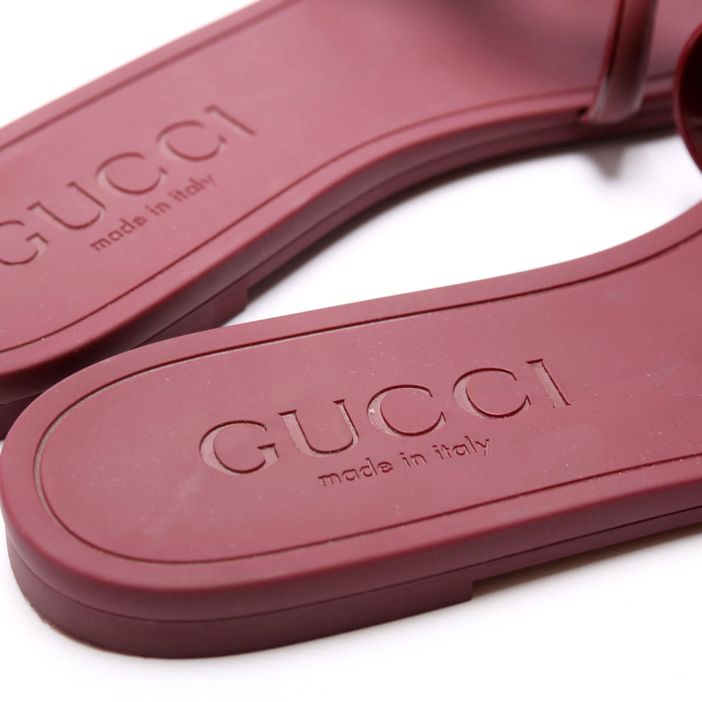 Interlocking GG Cut-Out Rubber Sandals Size 40 Maroon