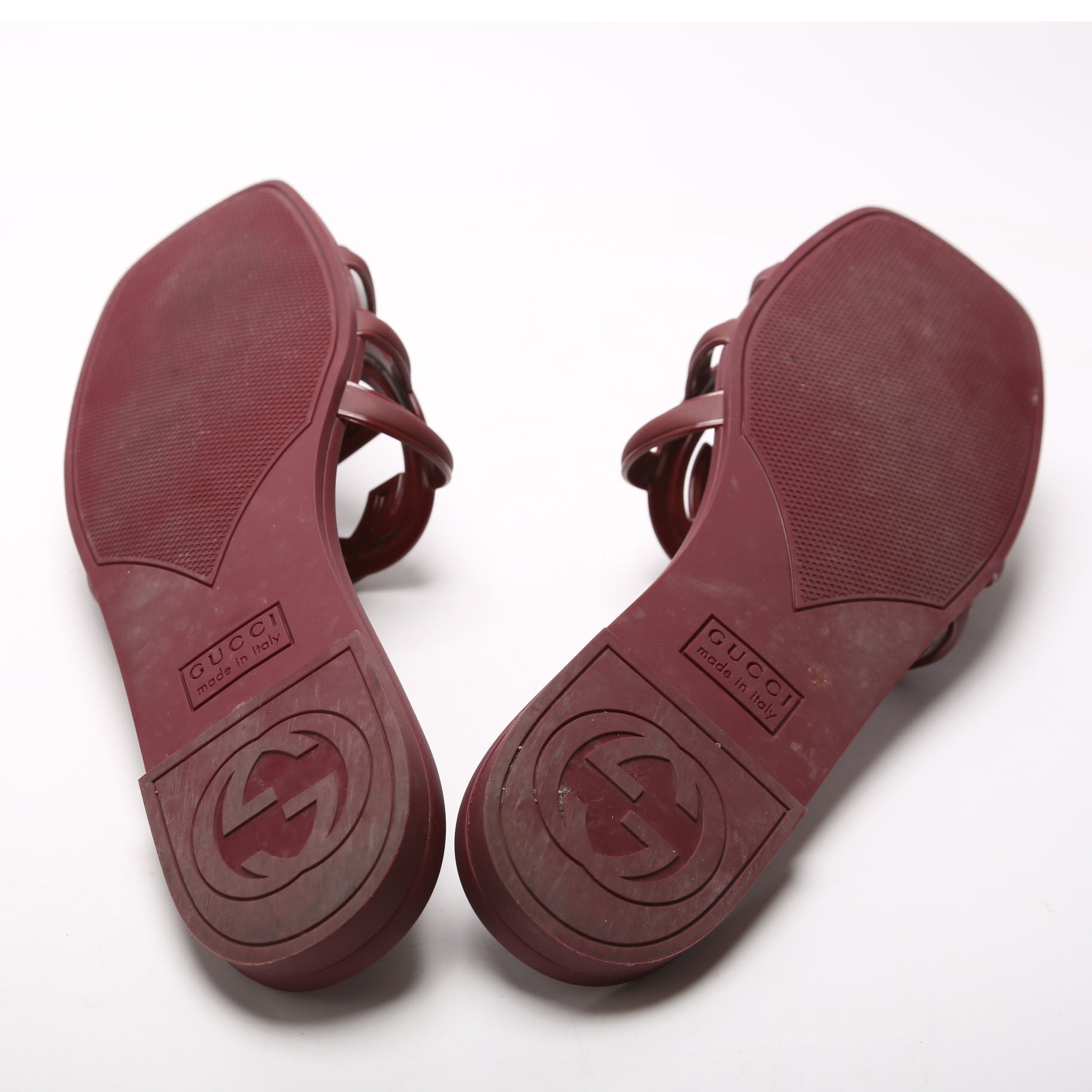 Interlocking GG Cut-Out Rubber Sandals Size 40 Maroon