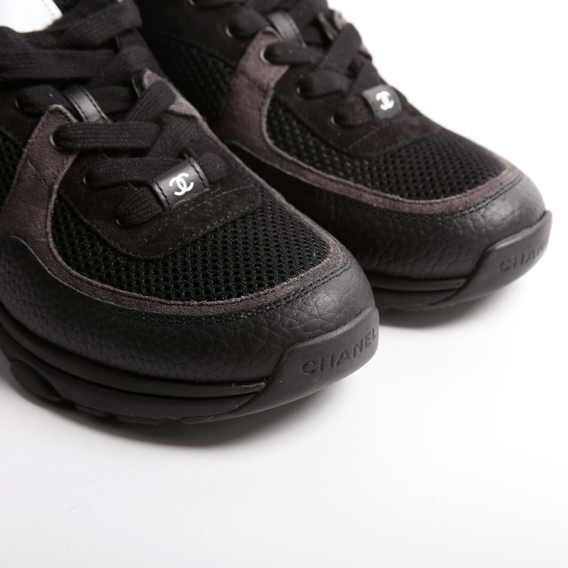 CC Sneakers Mesh/Suede/Calfskin Size 39 Black