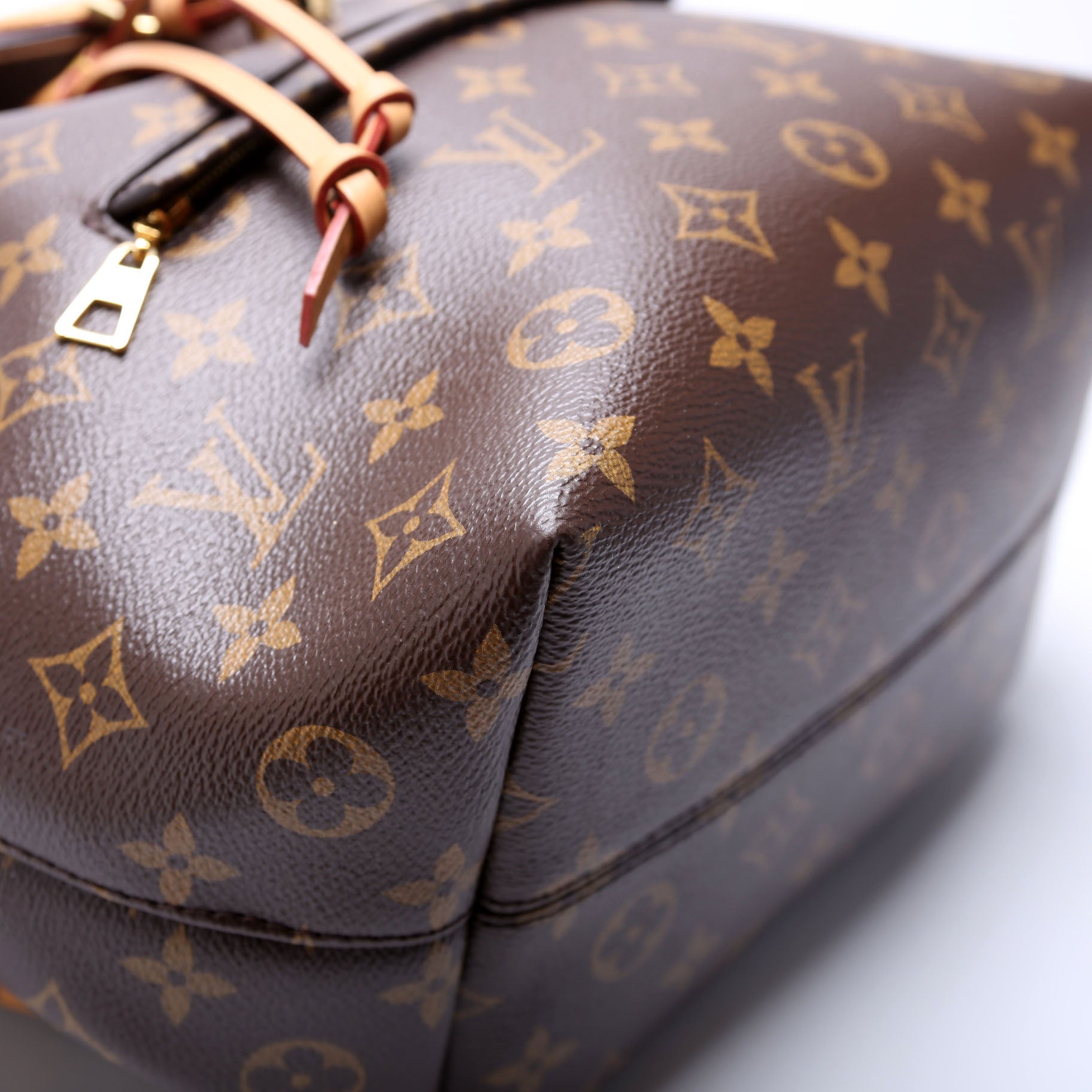 Montsouris PM NM Monogram