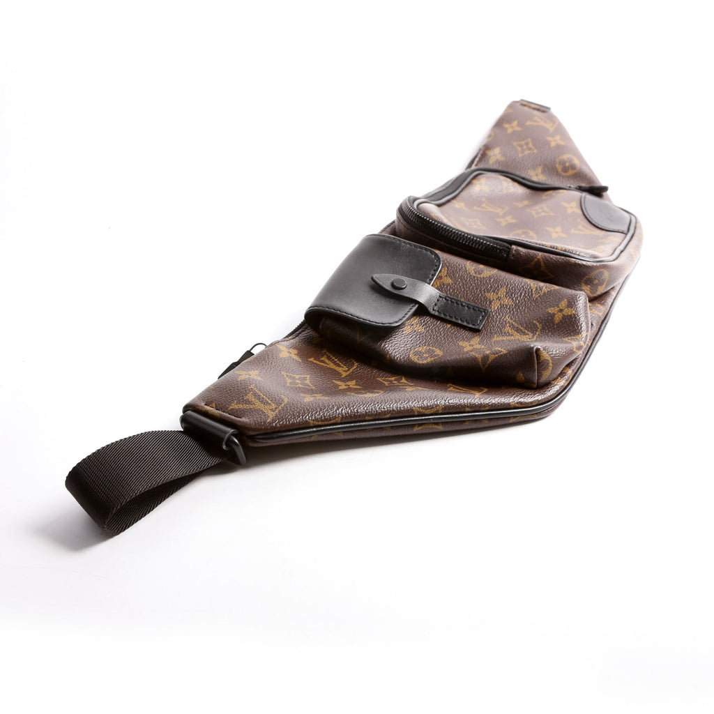 Christopher Bumbag Monogram Macassar