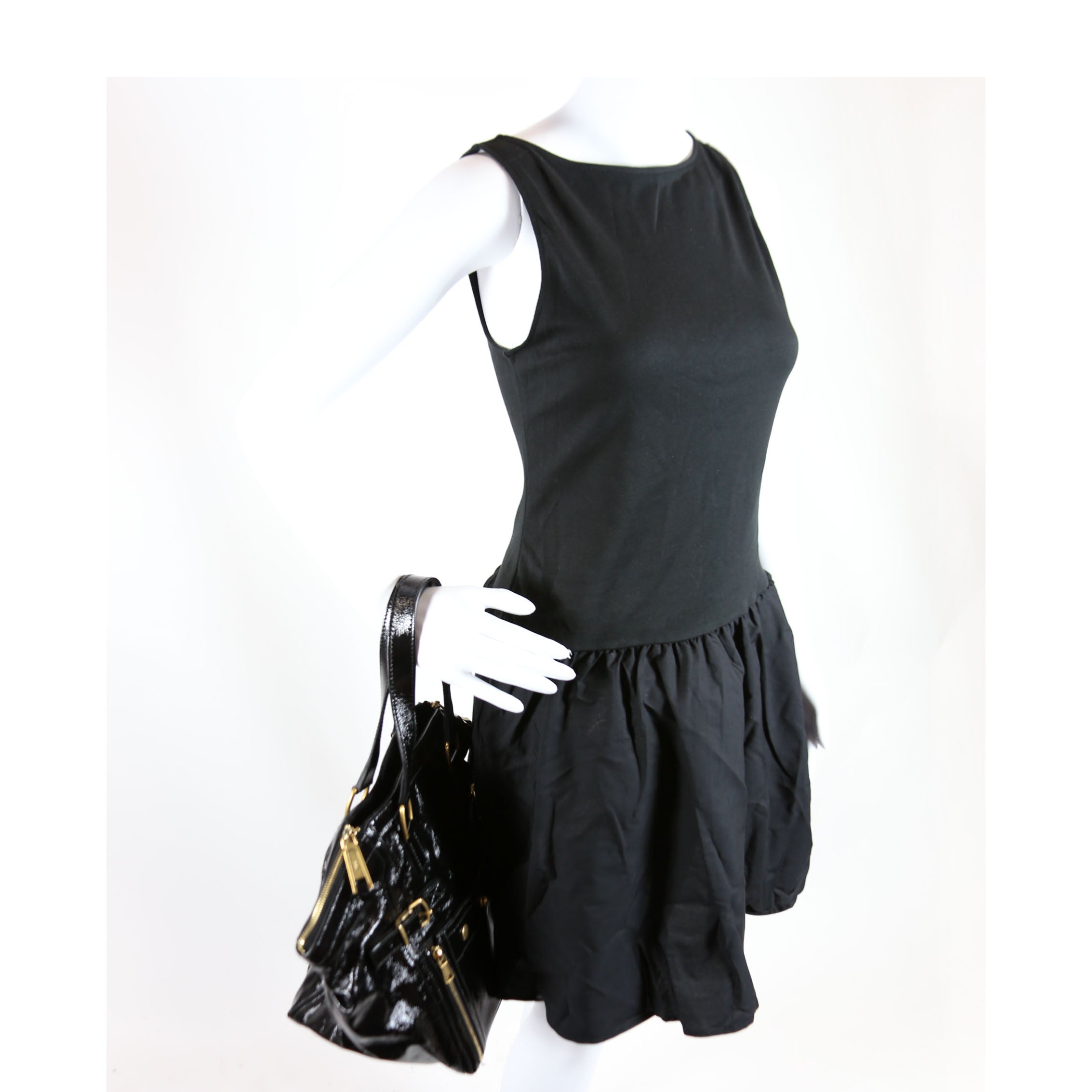 175884 Downtown Patent Leather Tote Black