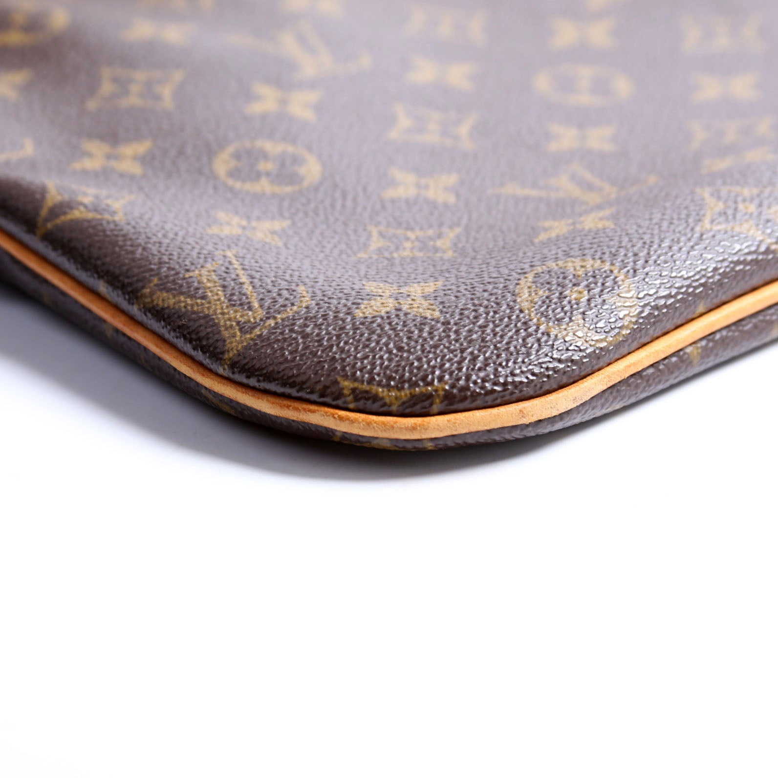 Pochette Bosphore Monogram