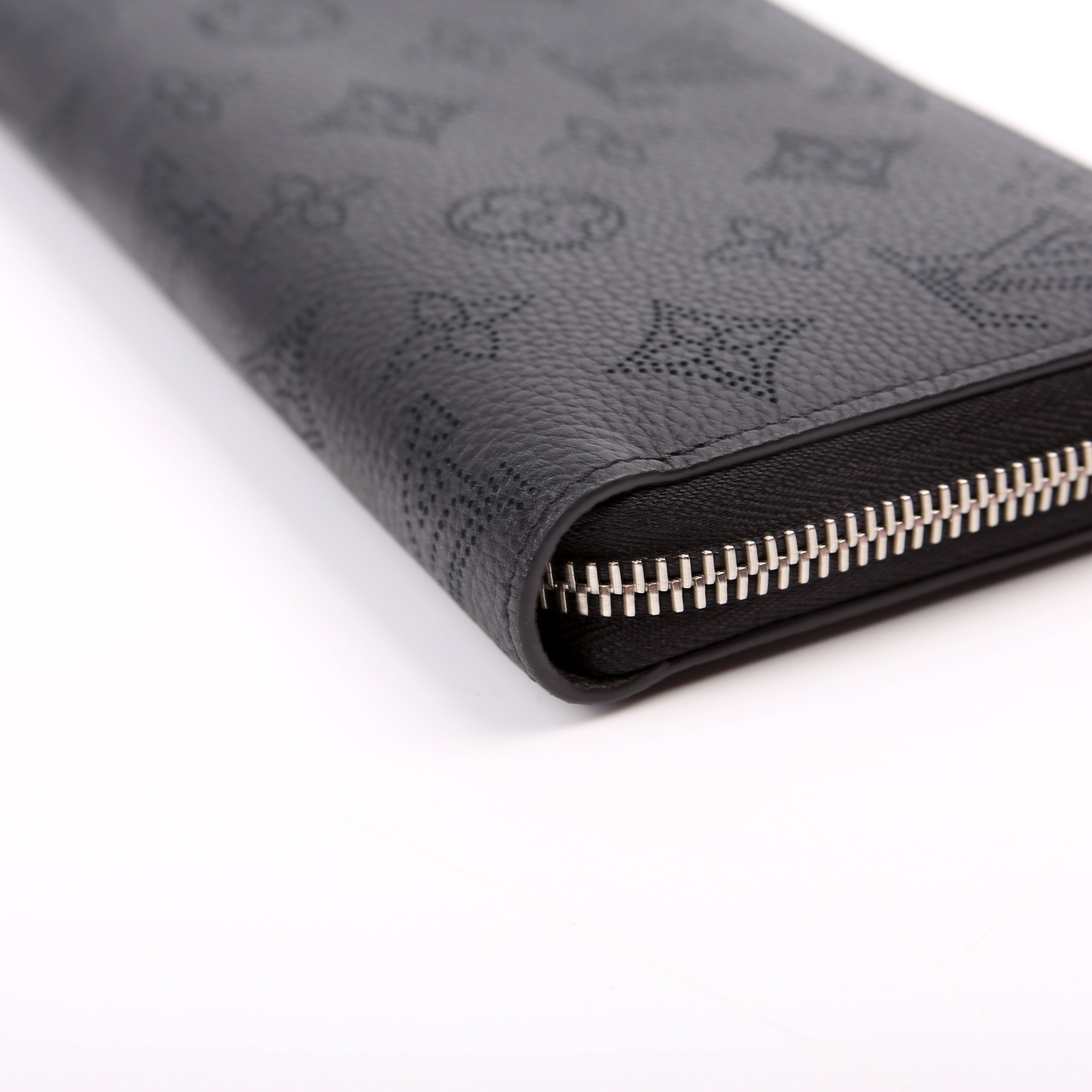 Zippy Wallet Mahina Black