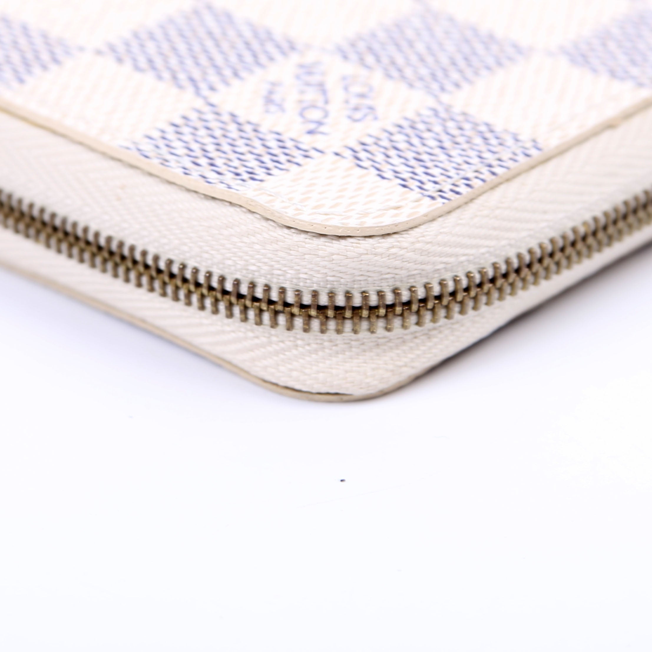 Zippy Coin Purse Damier Azur