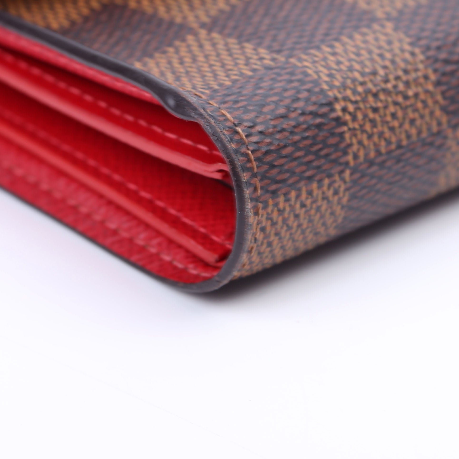 Victorine Wallet Damier Ebene Red