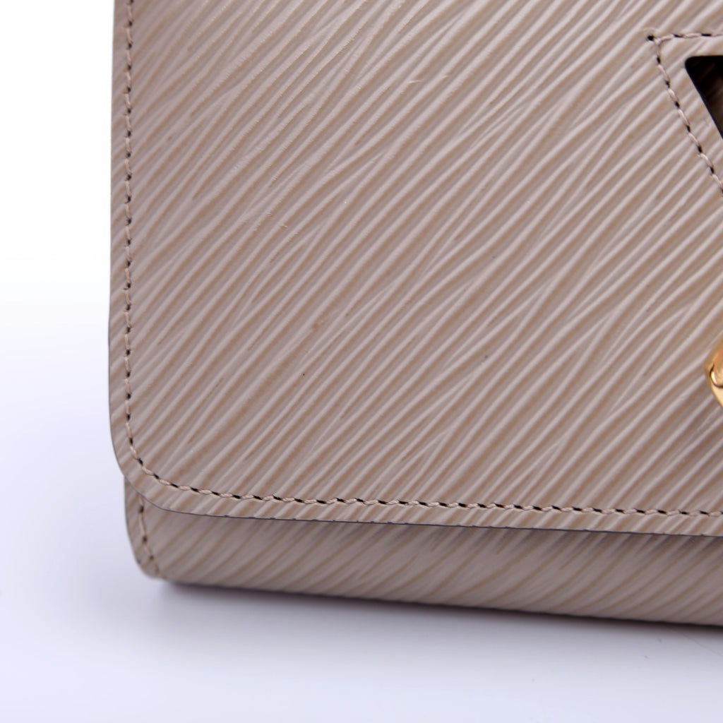 Twist Long Wallet Epi Taupe