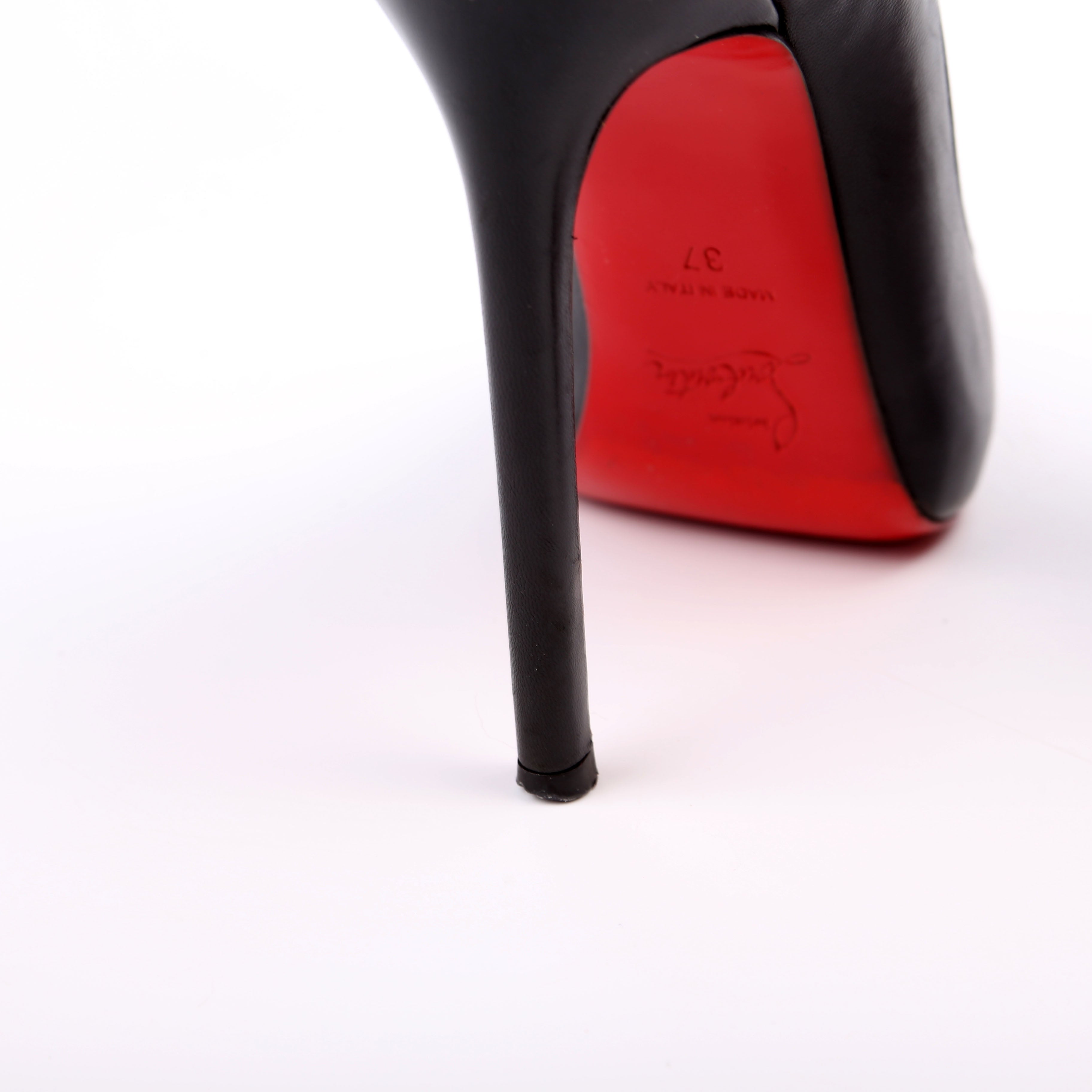 New Very Prive 120MM Pumps Size 37 Black