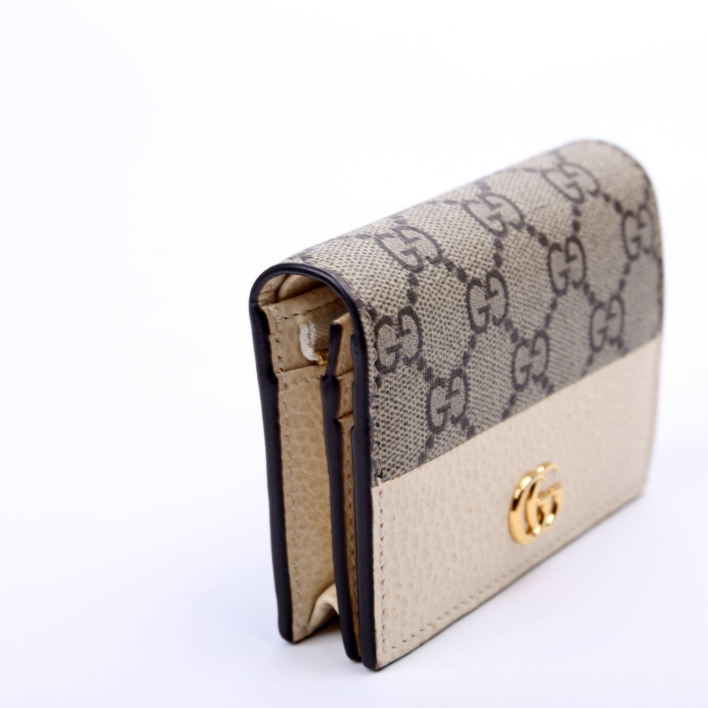 658610 GG Supreme Marmont Card Case White