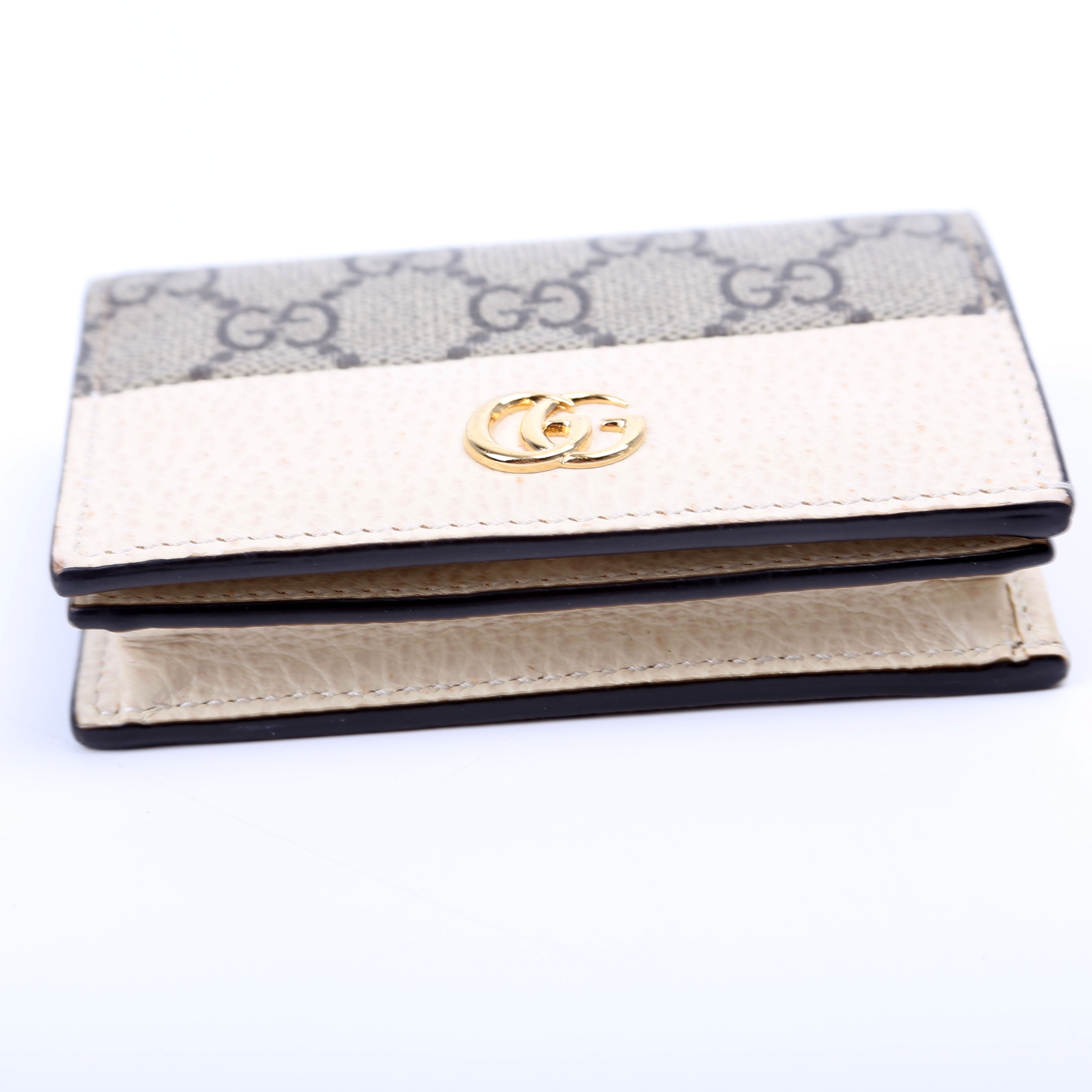 658610 GG Supreme Marmont Card Case White