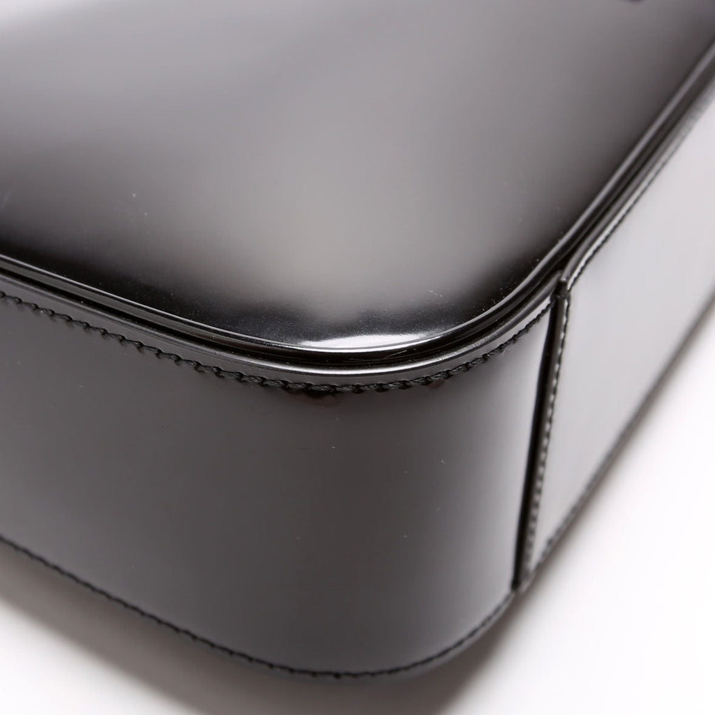 657228 Le A 7 Hobo Monochrome Patent Black