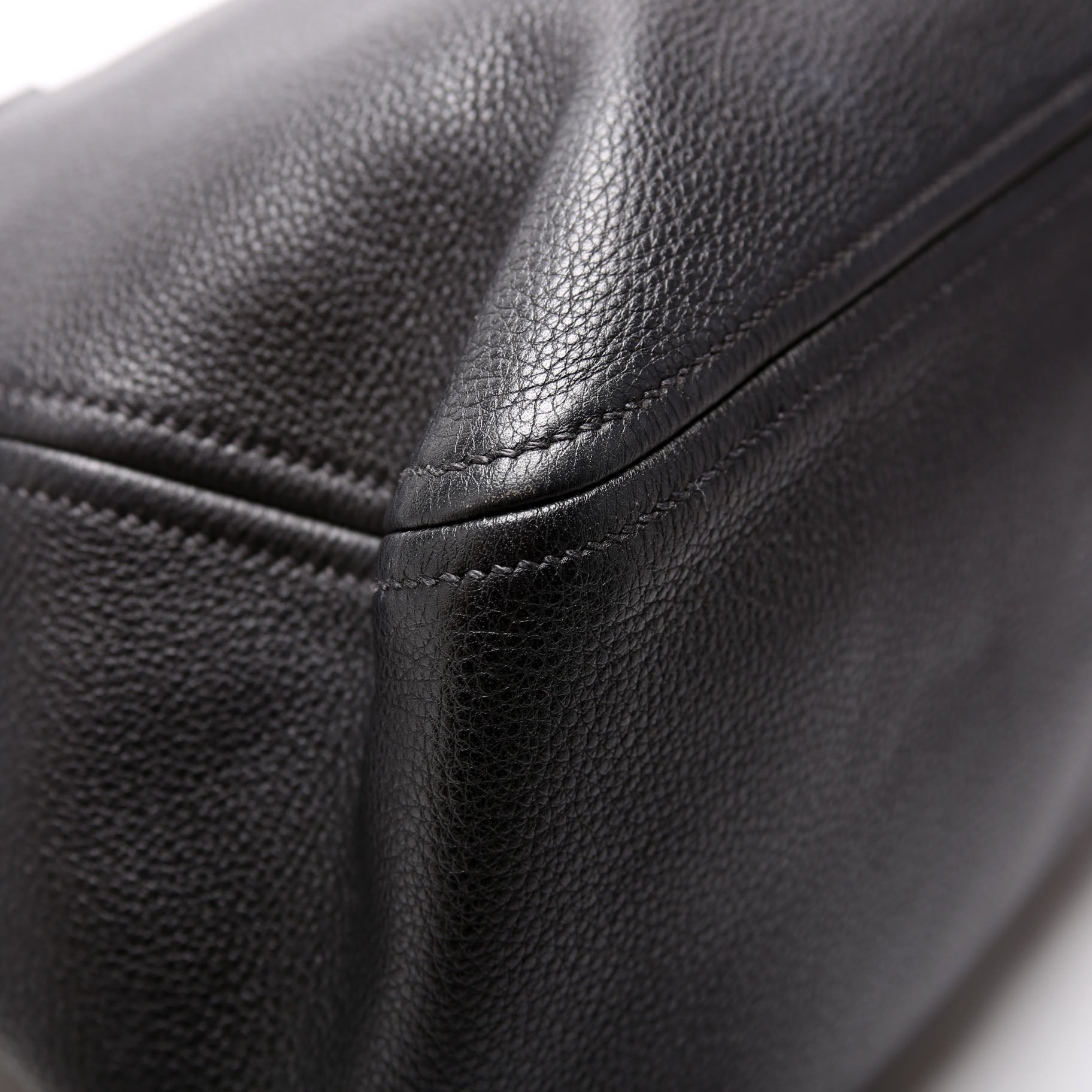 1BB023 Vitello Daino Phenix Boston Bag Black