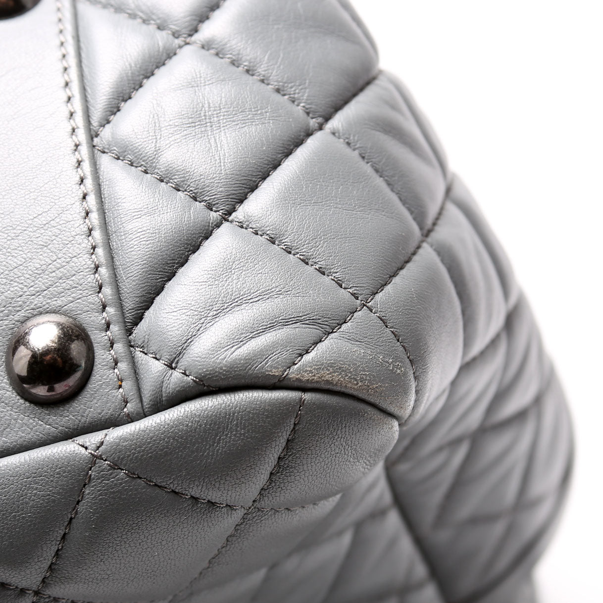 Front Pocket Flap Hobo Quilted Lambskin 20M Grey