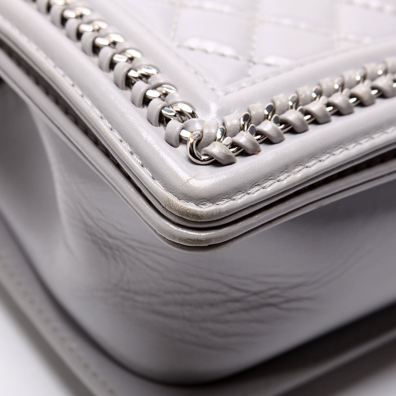 Boy Flap Medium Chain Around Quilted Lambskin 30M Grey