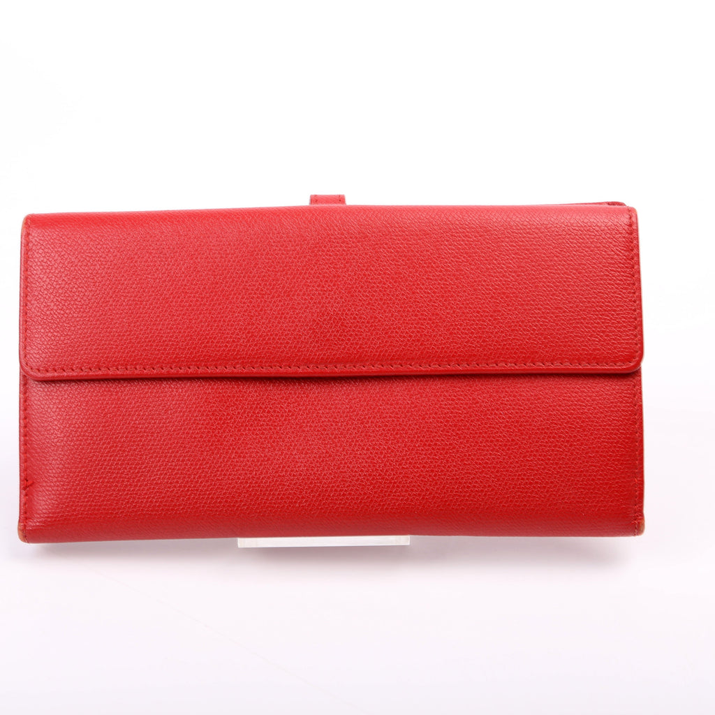 CC Button Long Wallet Grained Calfskin 9M Red