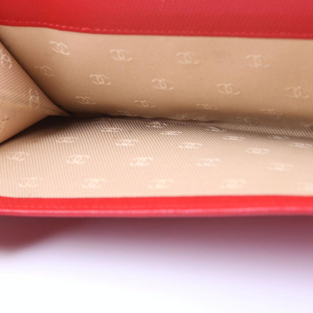 CC Button Long Wallet Grained Calfskin 9M Red