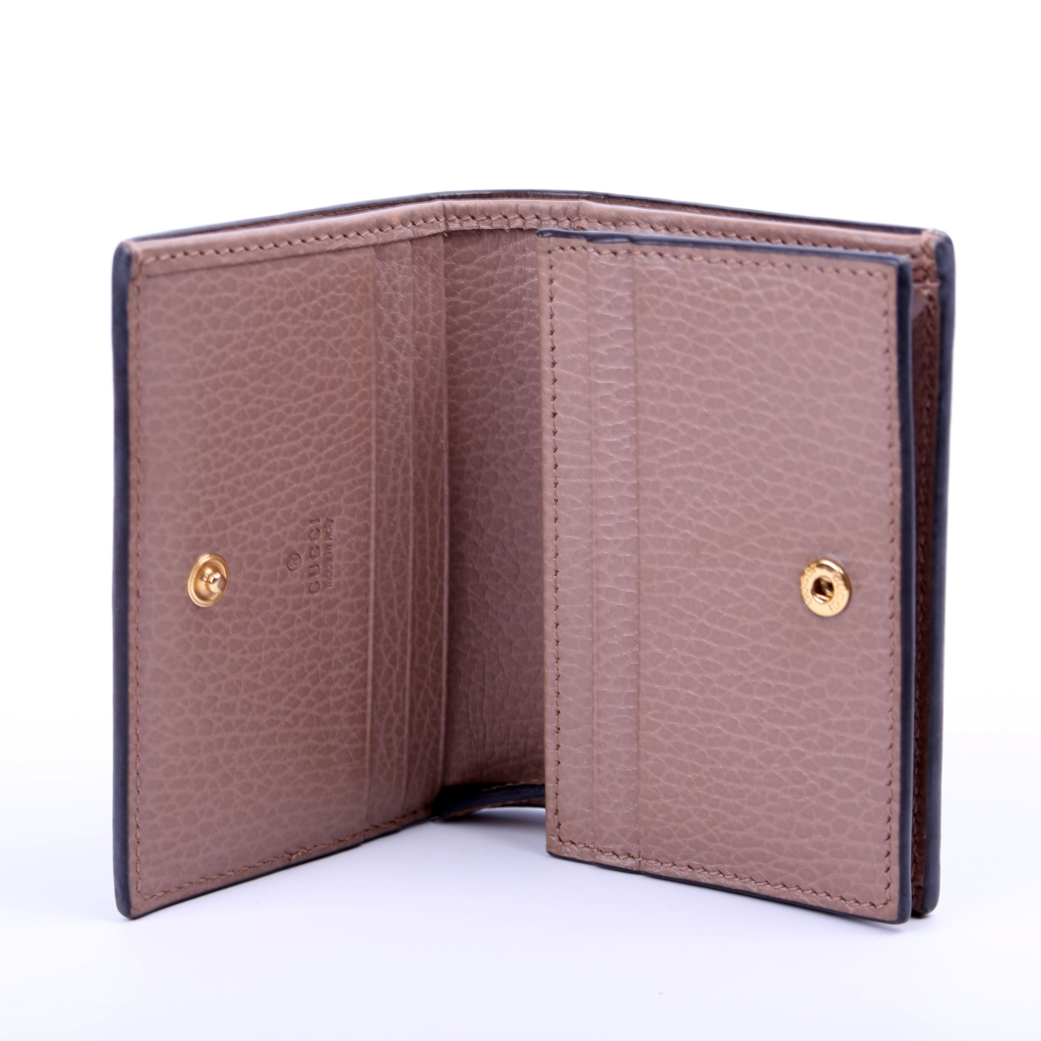 658610 GG Supreme Marmont Card Case Beige