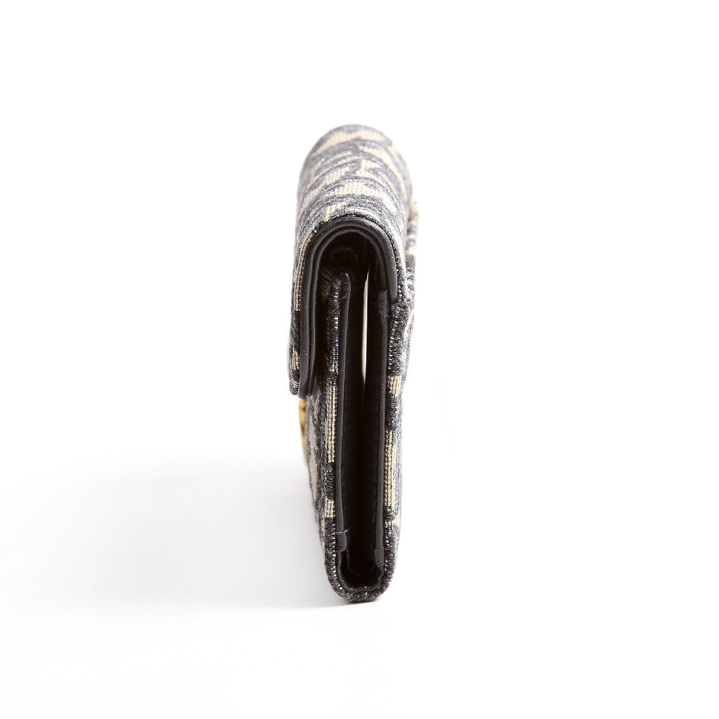 Saddle Lotus Wallet Oblique Medium