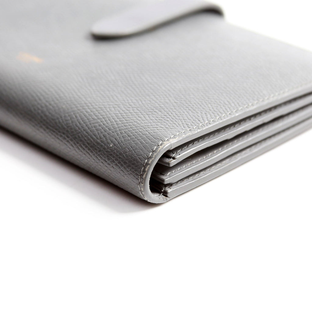 Strap Wallet Grain Calfskin Large Gray