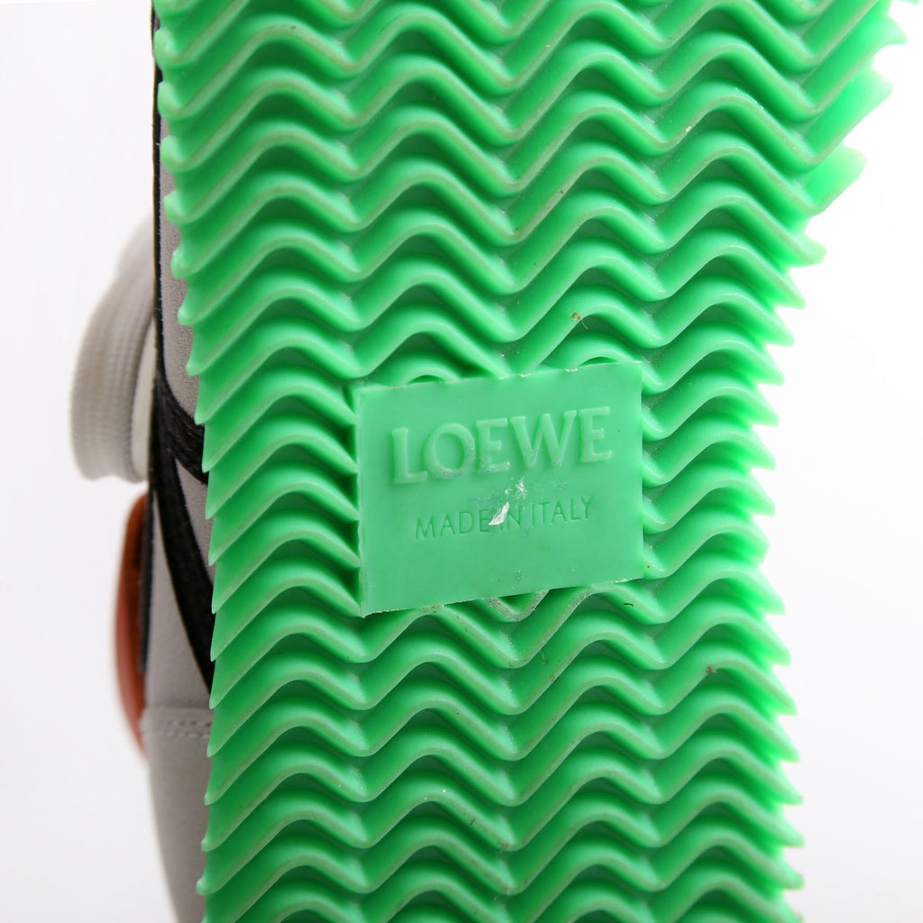 Flow Runner Mesh/Suede Sneakers Size 39