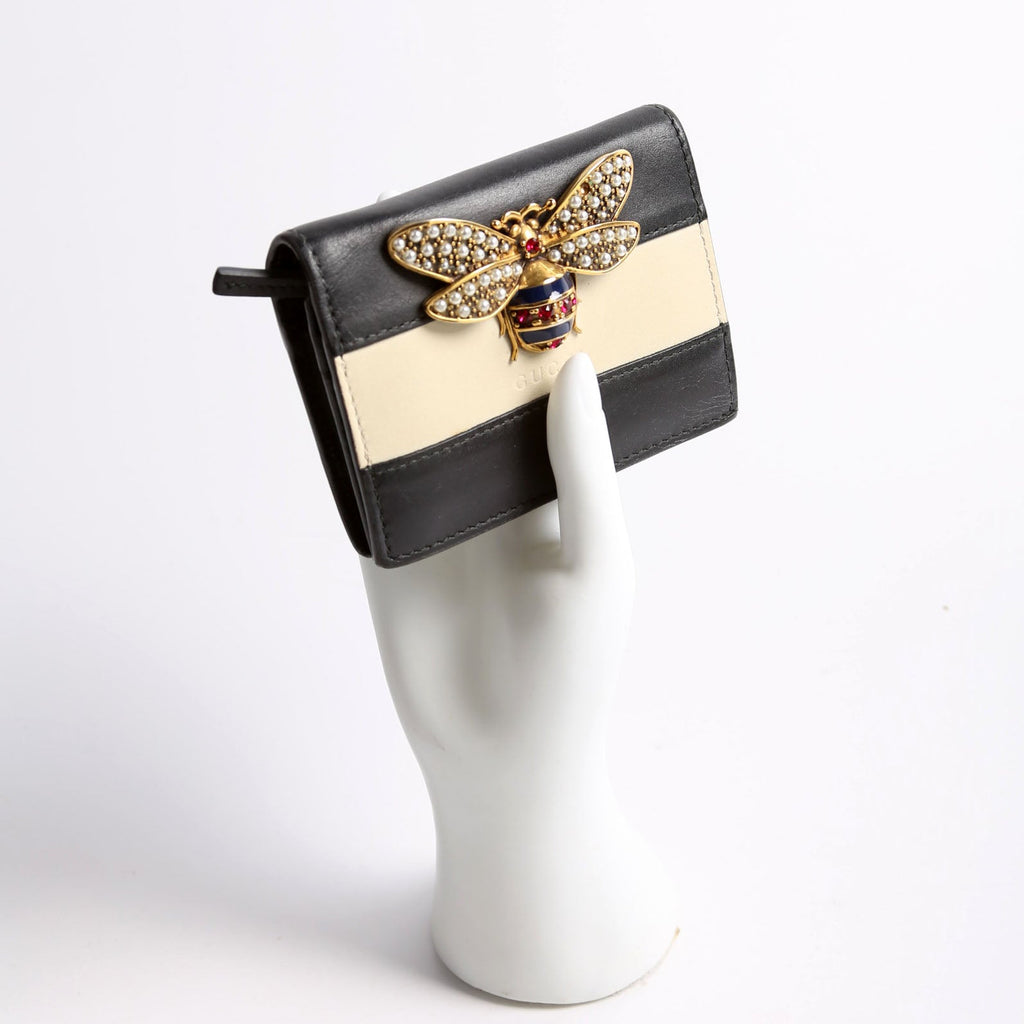 76072 Queen Margaret Card Case Black/Beige