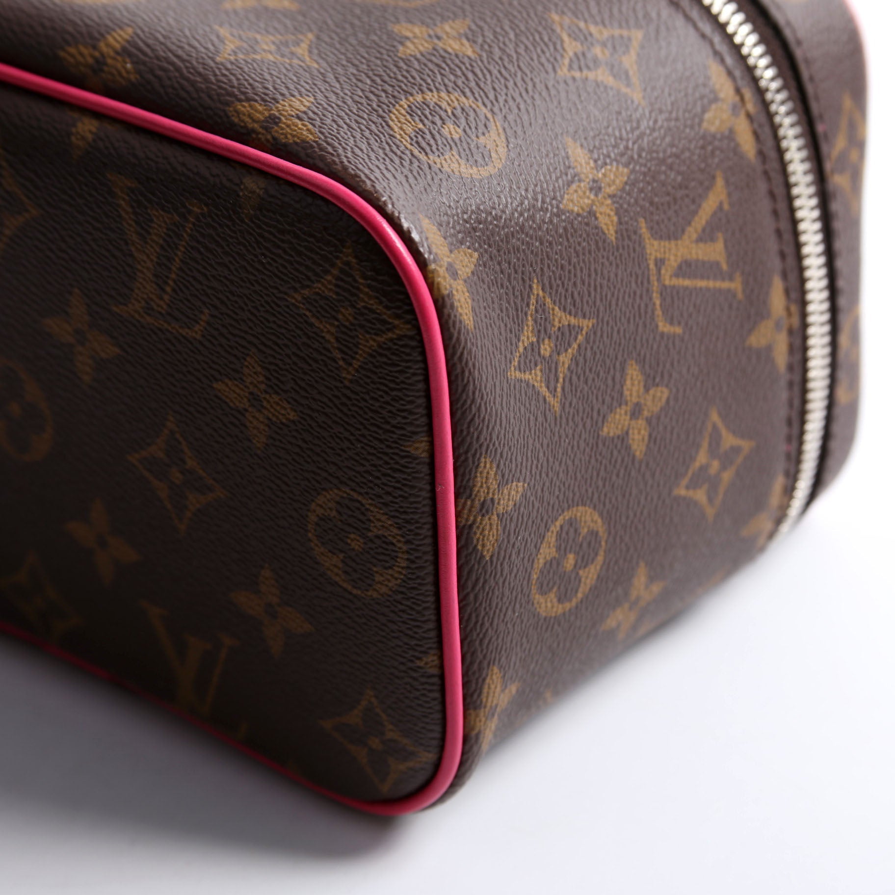 Nice Mini Toiletry Pouch Monogram