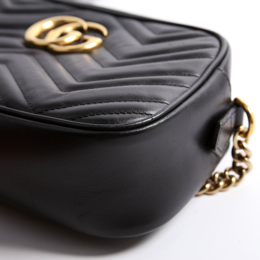 447632 Marmont Small Leather Camera Black