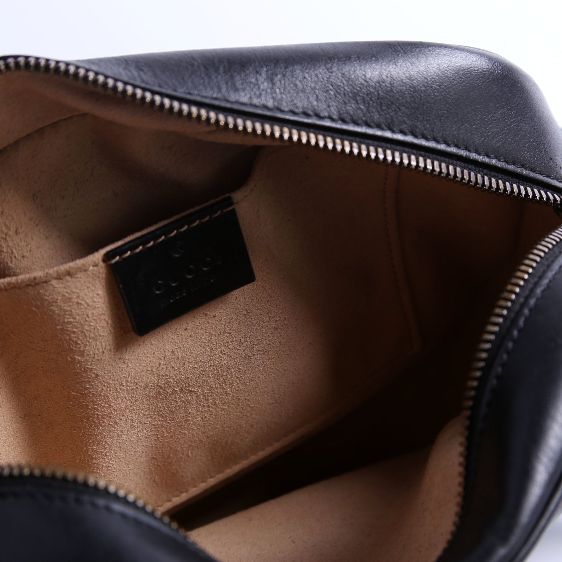 447632 Marmont Small Leather Camera Black